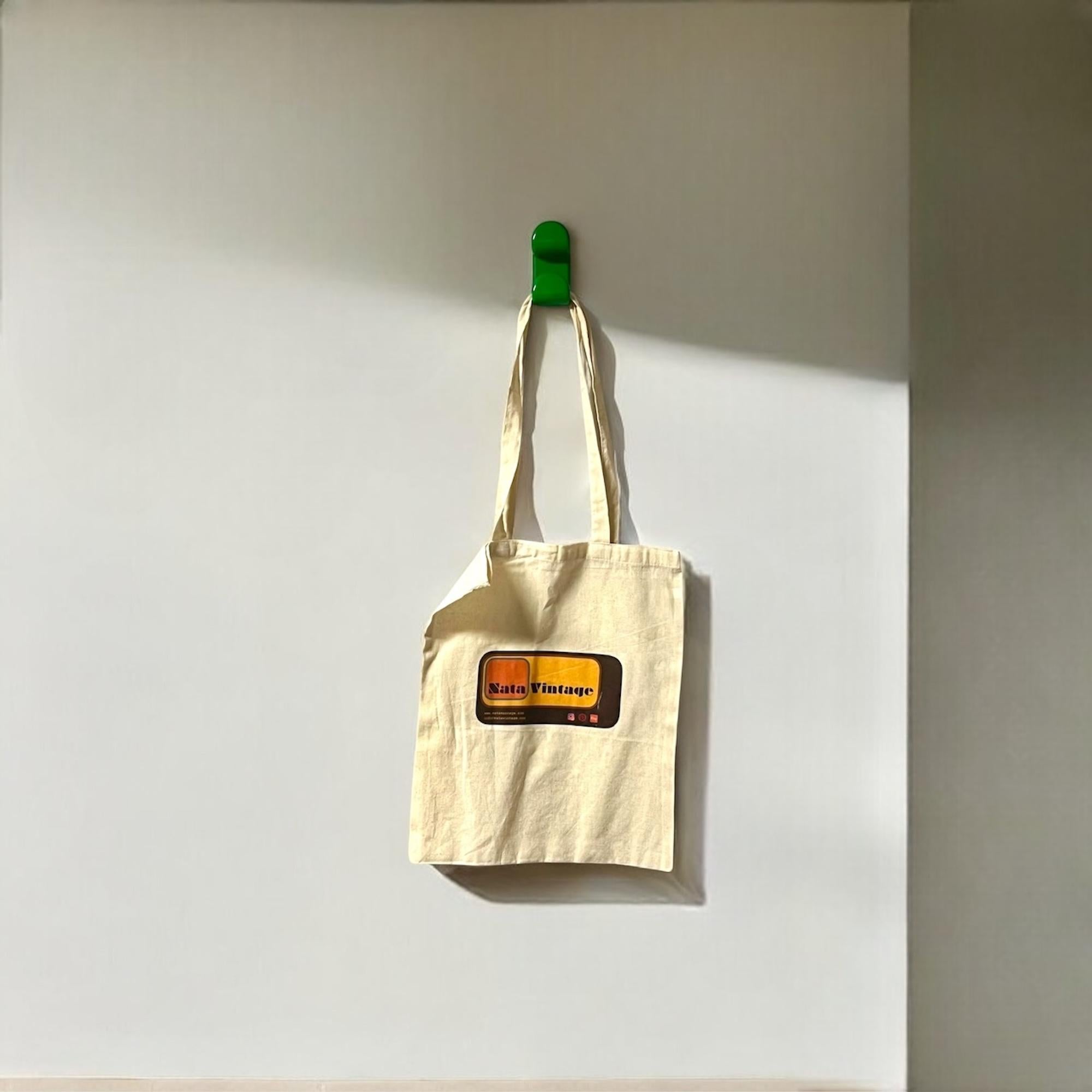 Coppia di appendiabiti verdi d'epoca di Ambrogio Rossari per Greene & Greene, New Old Stock 2