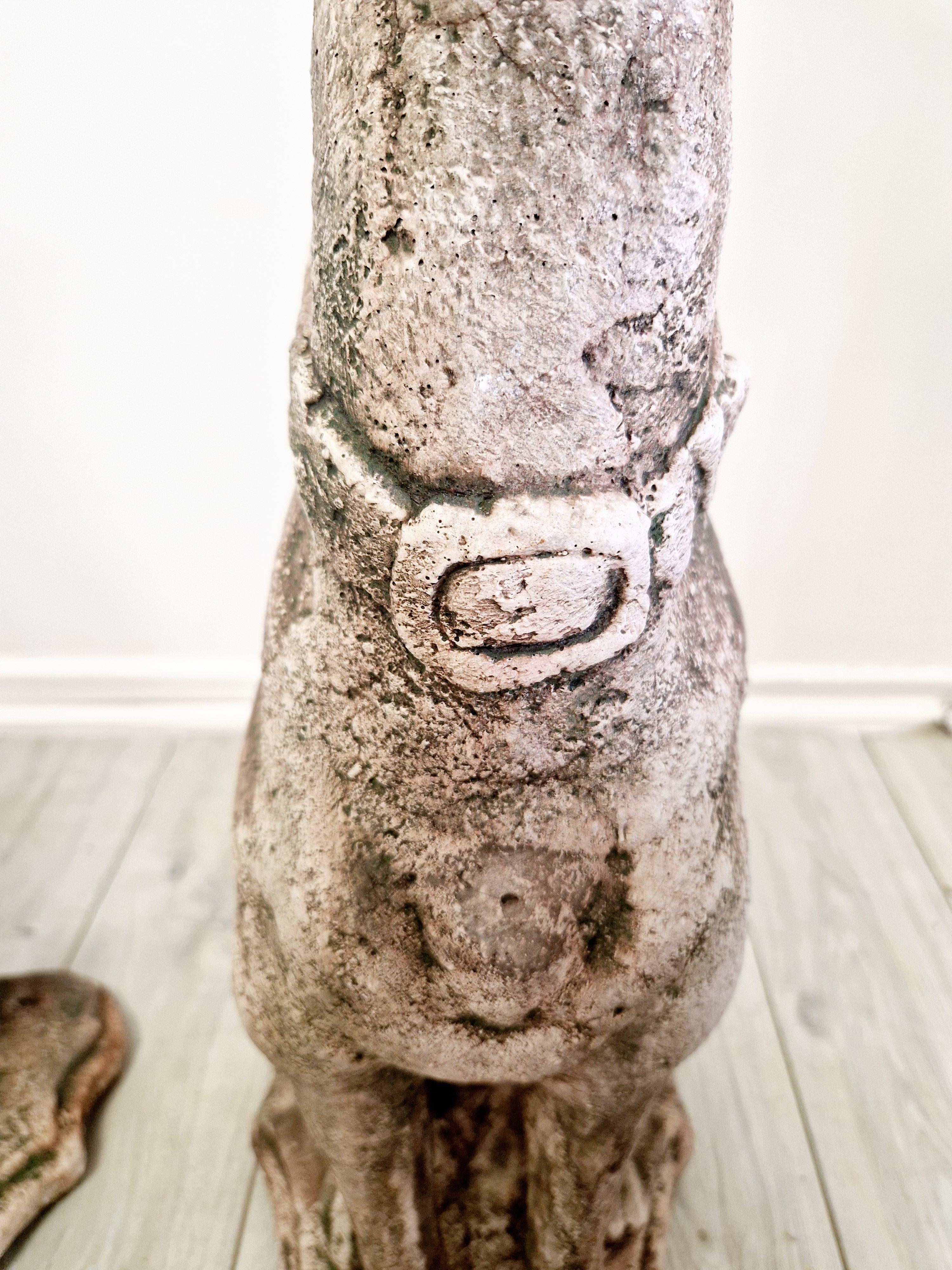 Calco Coppia di statue di cani levriero vintage in vendita
