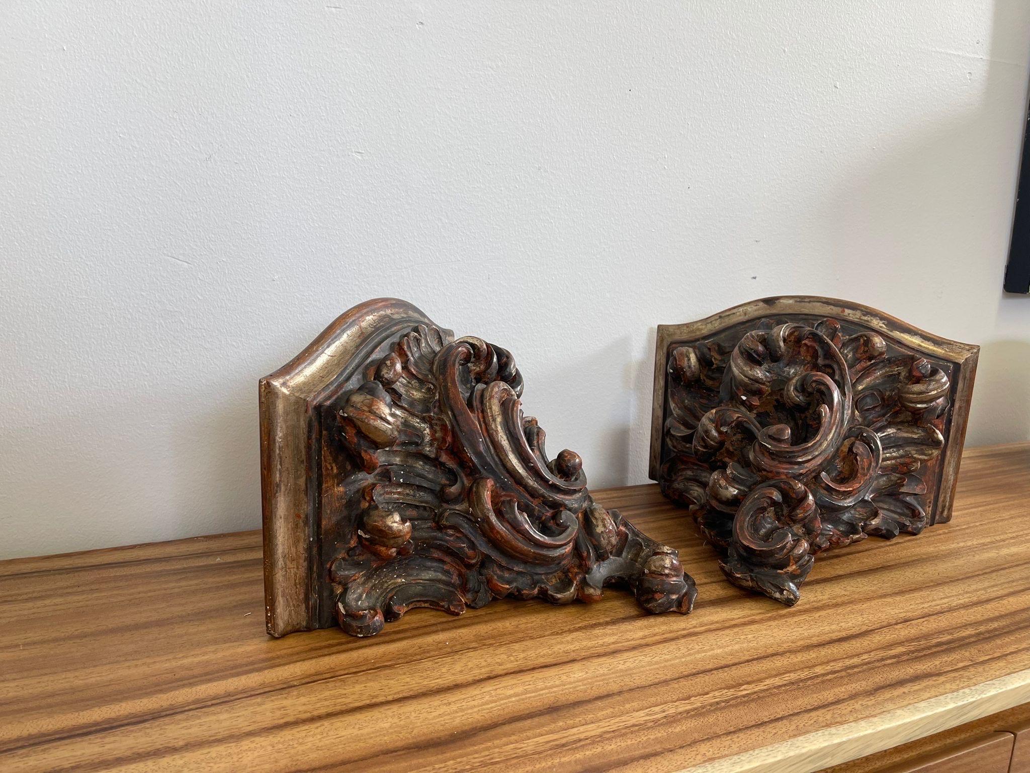 Mid-Century Modern Vintage Pair of Hand Carved Wooden Wall Self or Corbel For Sale