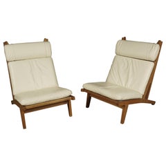 Vintage Pair of Hans Wegner Lounge Chairs, Model GE-375, Denmark, 1970s