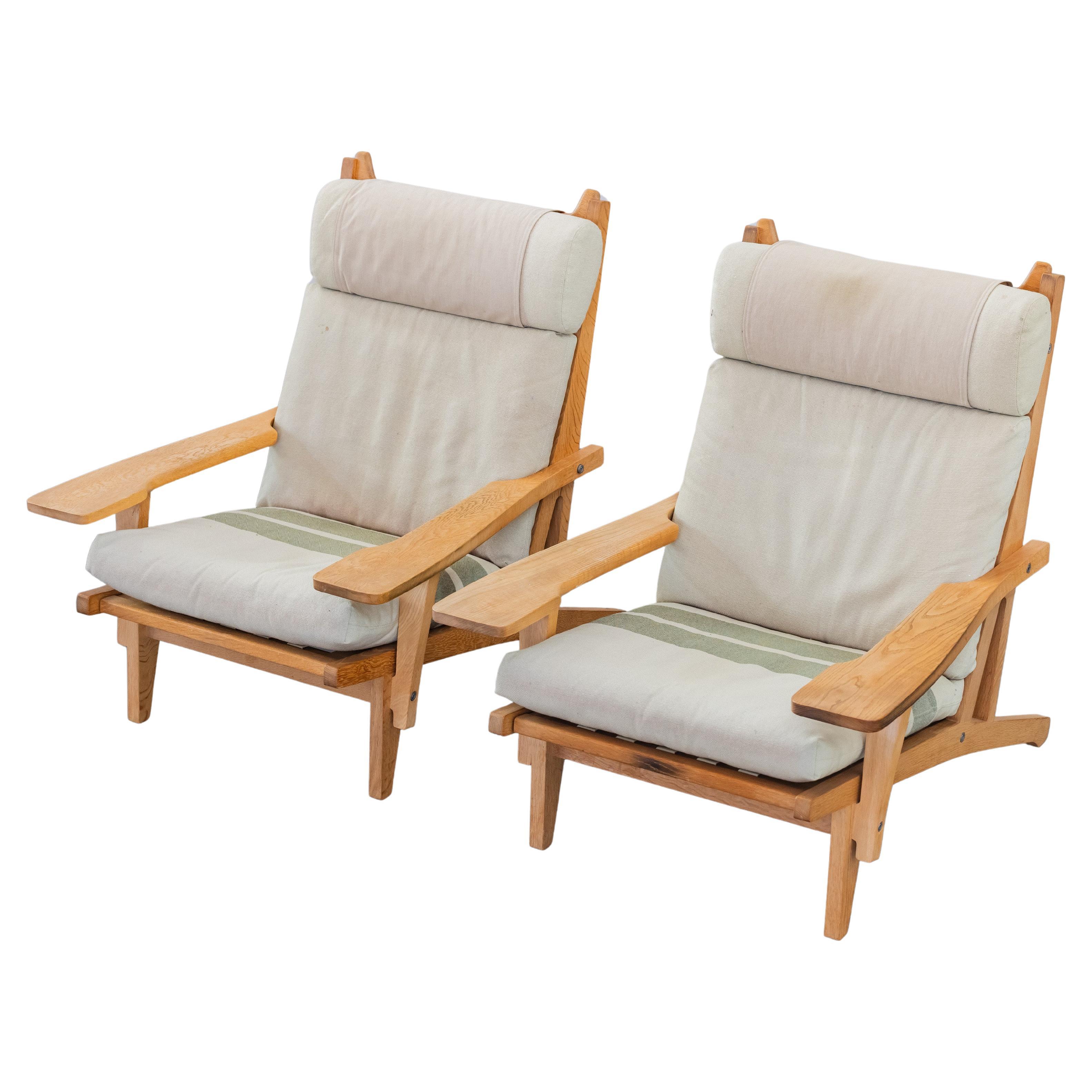 Vintage Pair of Hans Wegner Lounge Chairs, Model No. GE375, aus Dänemark 1970er Jahre