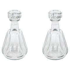 Paire de carafes vintage en cristal Harcourt Talleyrand de Baccarat du milieu du 20e siècle