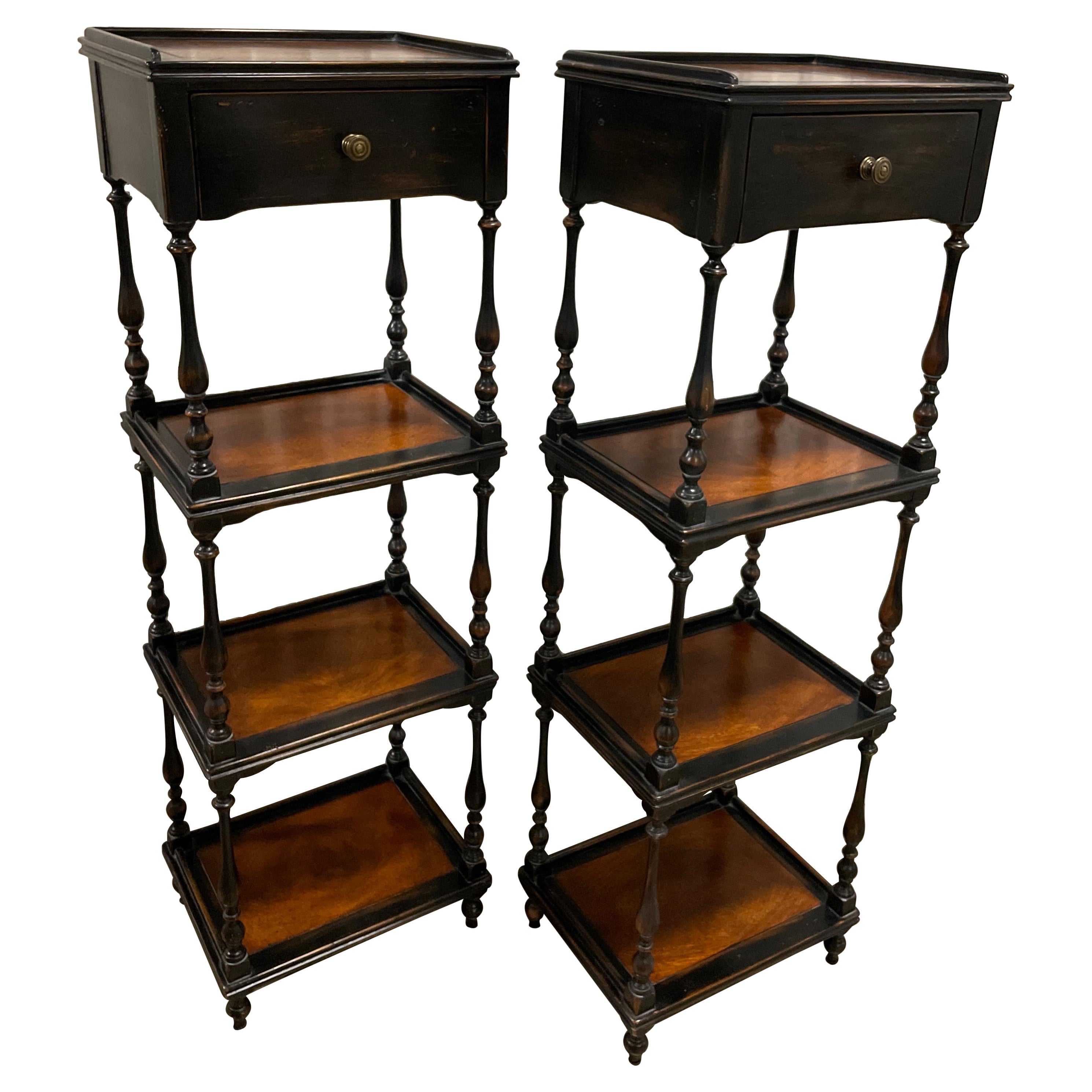 Paire d'étagères / bibliothèques italiennes vintage