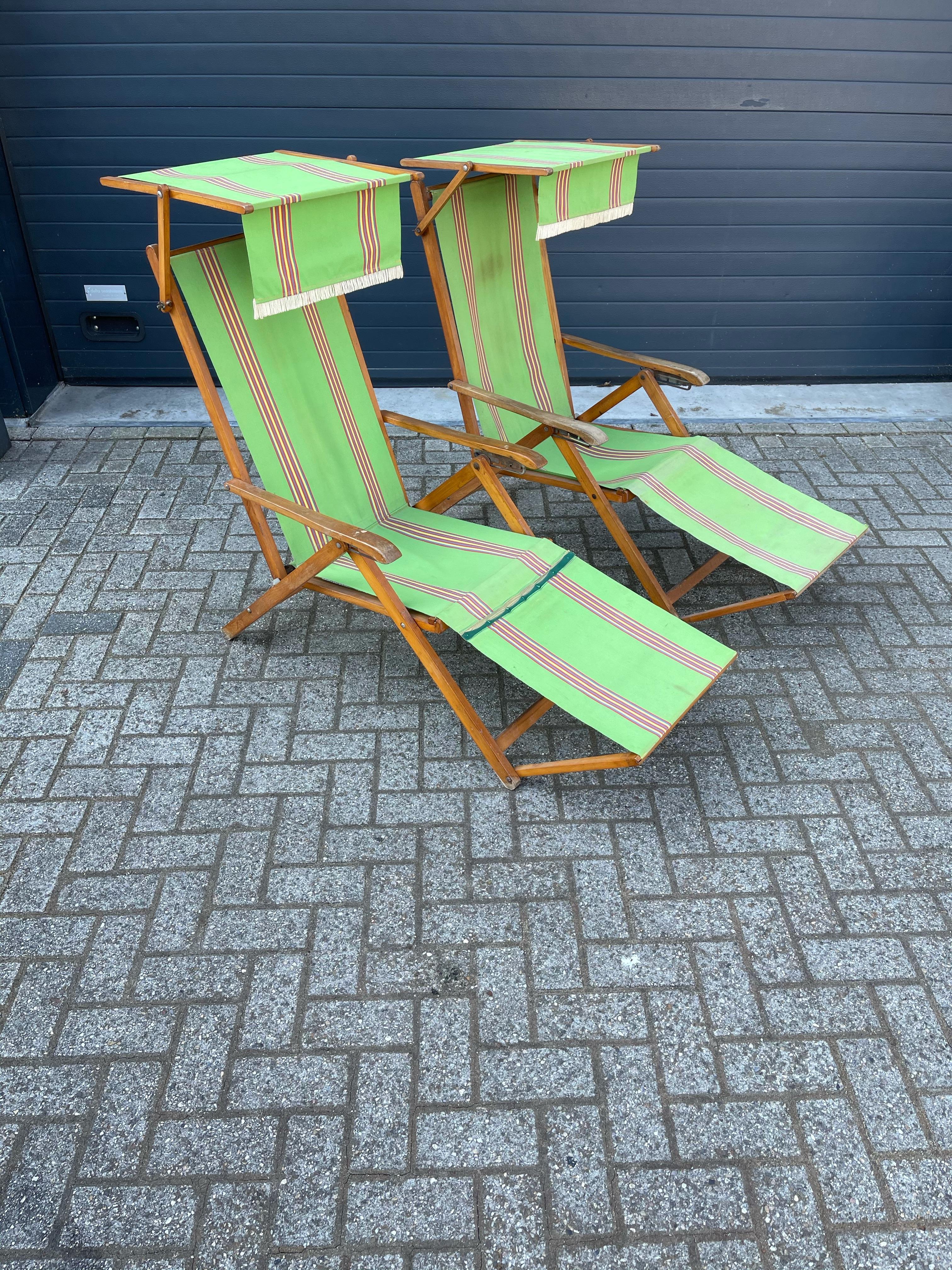 Vintage Pair of Italian Folding Beechwood Sun Beach Chairs by Brevetti Reguitti 3