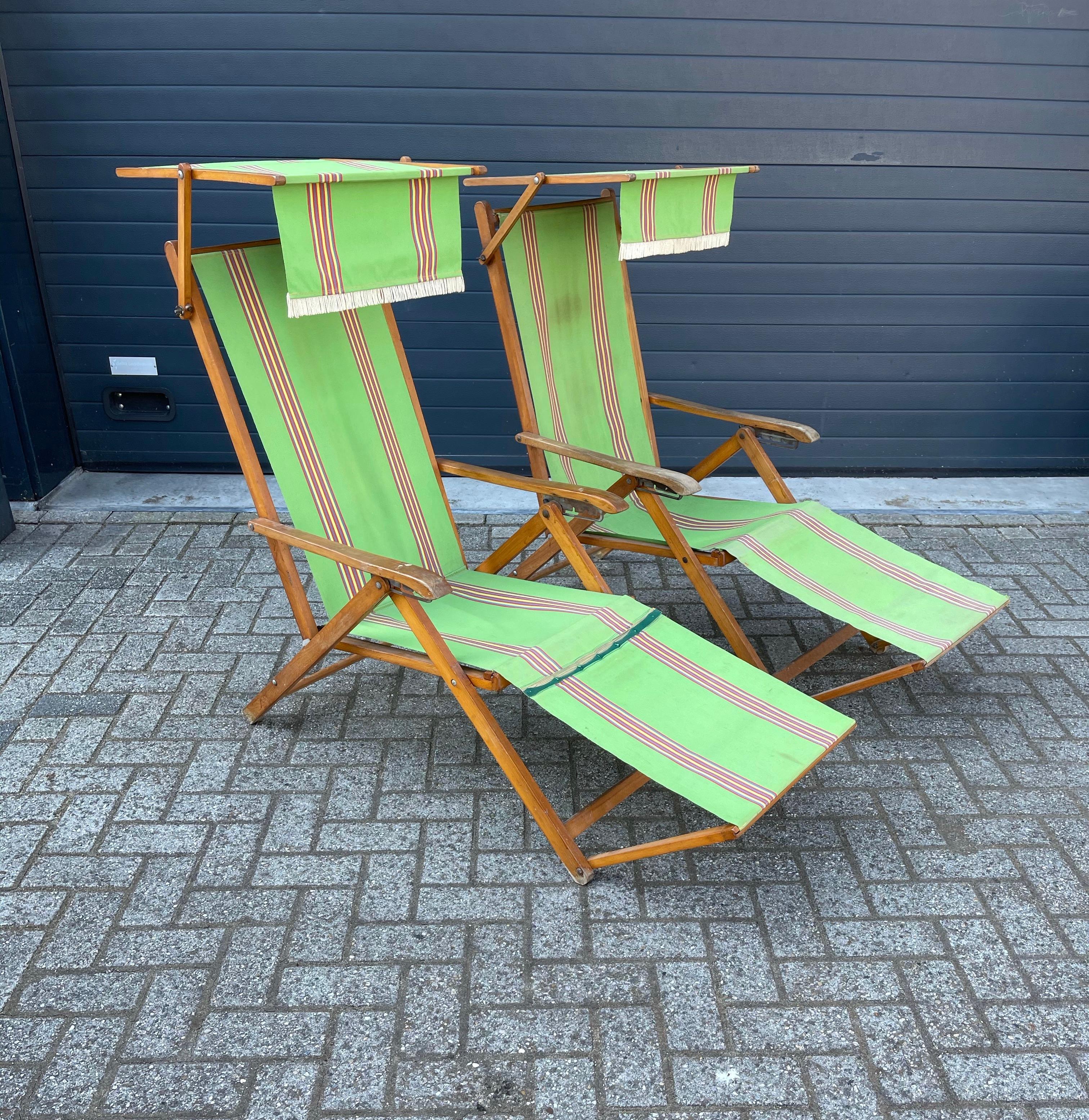 Vintage Pair of Italian Folding Beechwood Sun Beach Chairs by Brevetti Reguitti 4