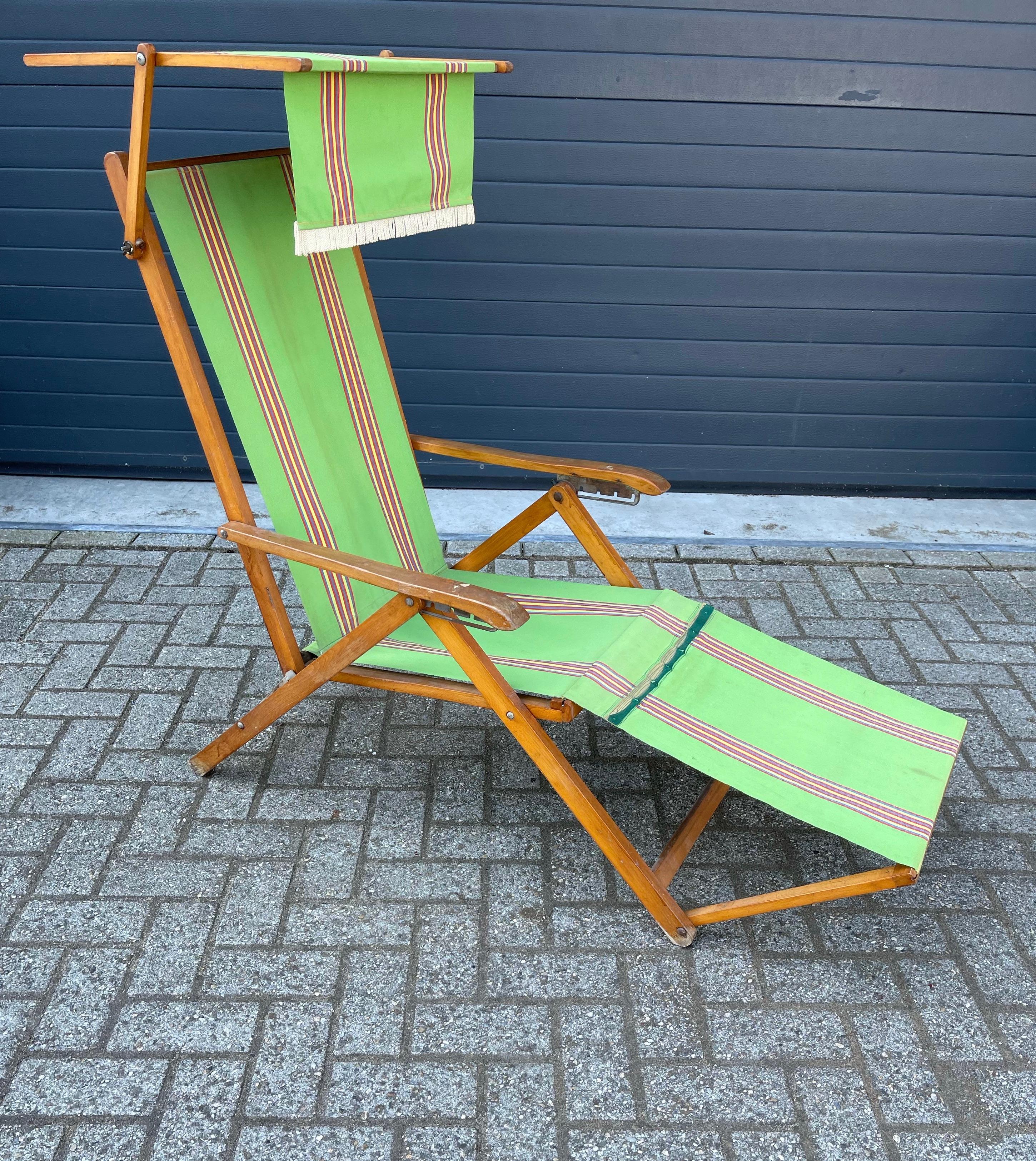 Vintage Pair of Italian Folding Beechwood Sun Beach Chairs by Brevetti Reguitti 7