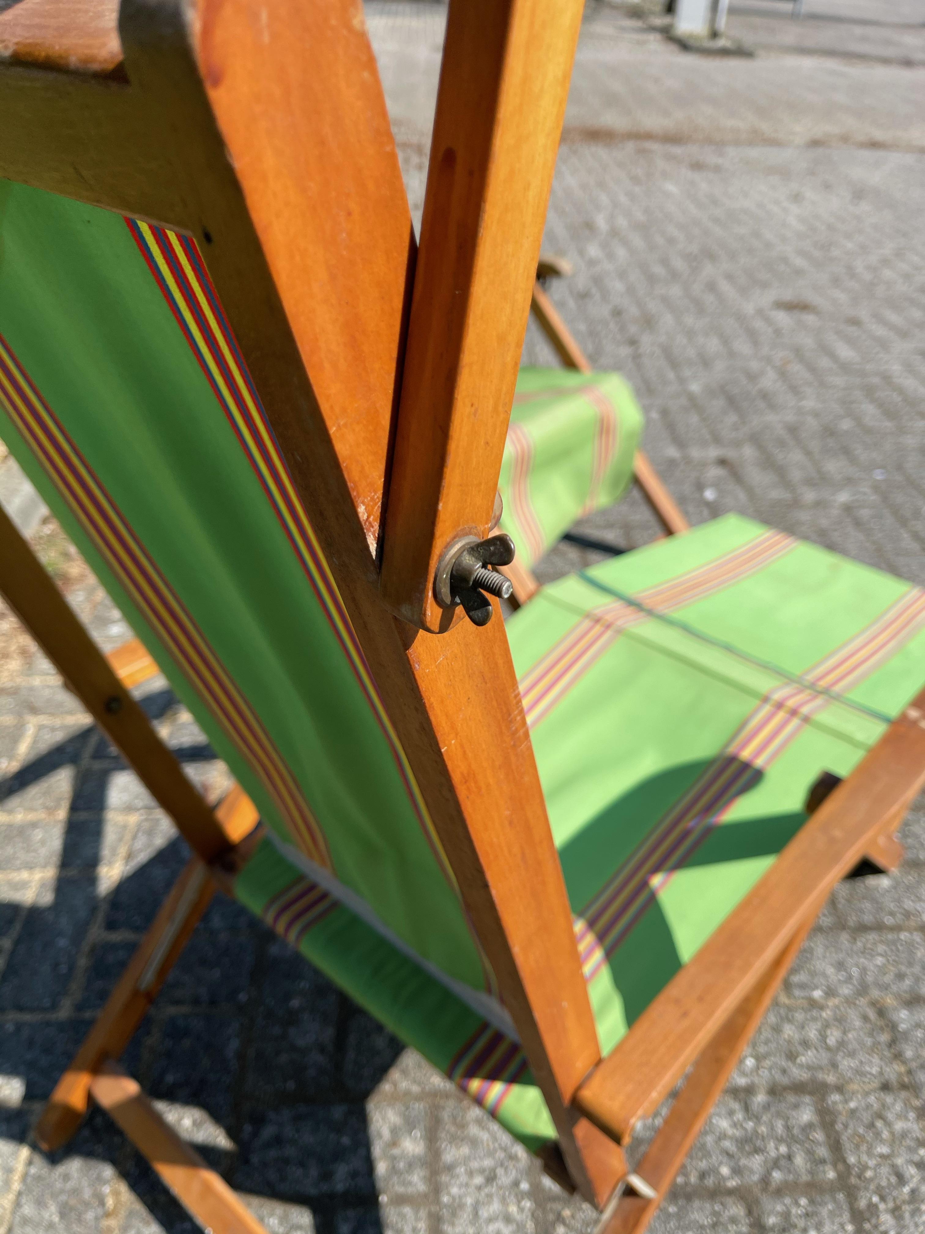 Vintage Pair of Italian Folding Beechwood Sun Beach Chairs by Brevetti Reguitti 9