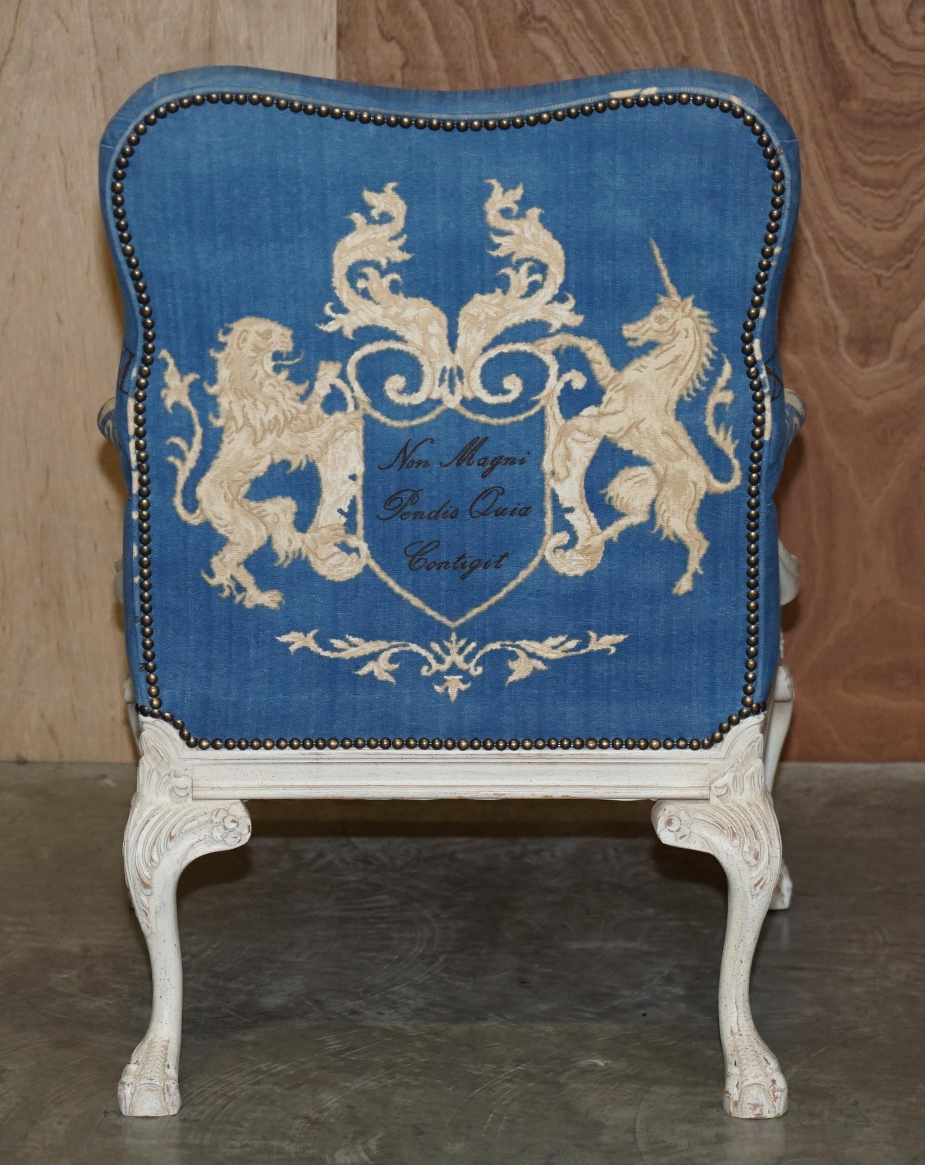 Vintage Pair of Italian Hand Painted Armchair Coat of Arms Armorial Upholstery 6