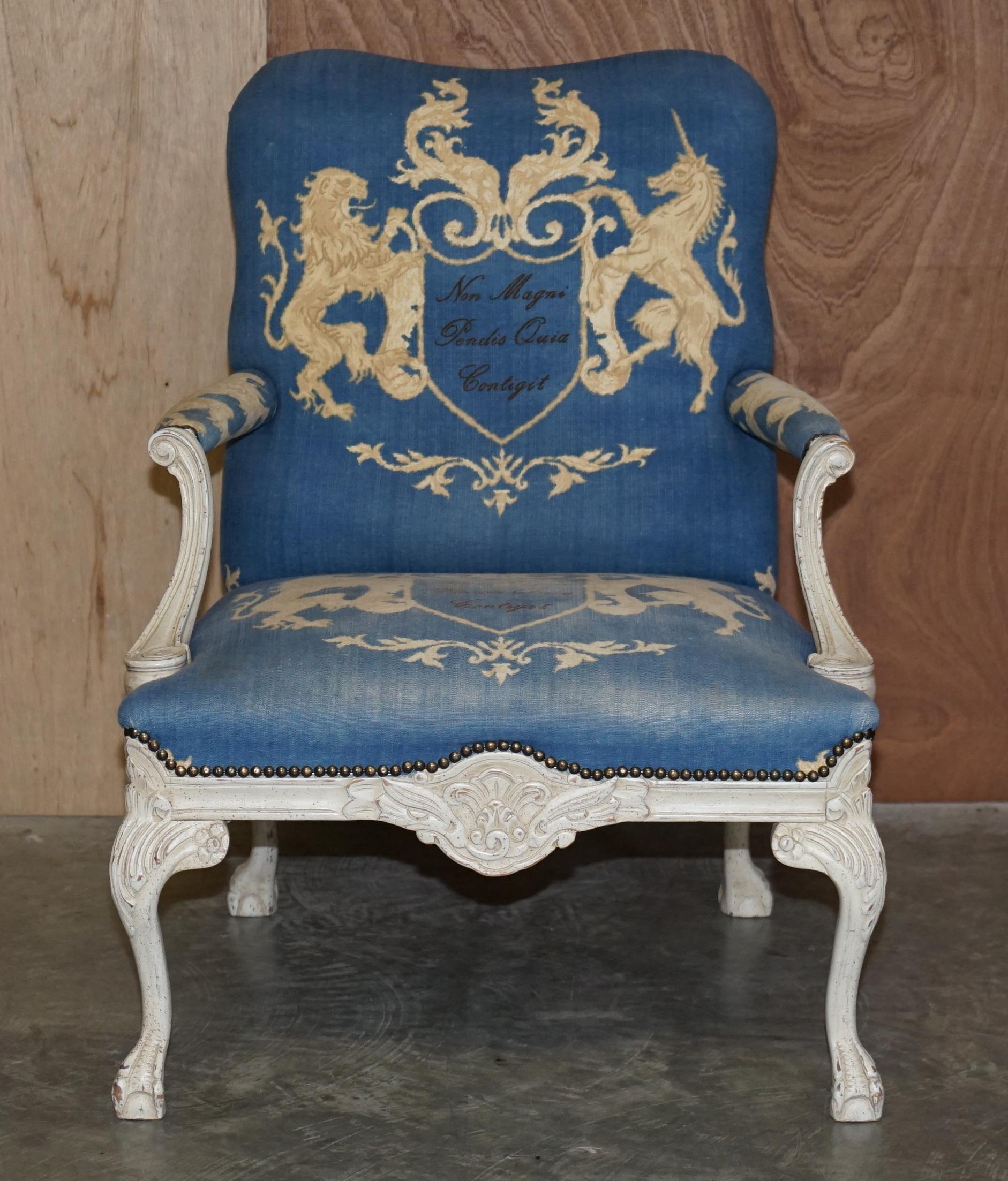 Vintage Pair of Italian Hand Painted Armchair Coat of Arms Armorial Upholstery 8