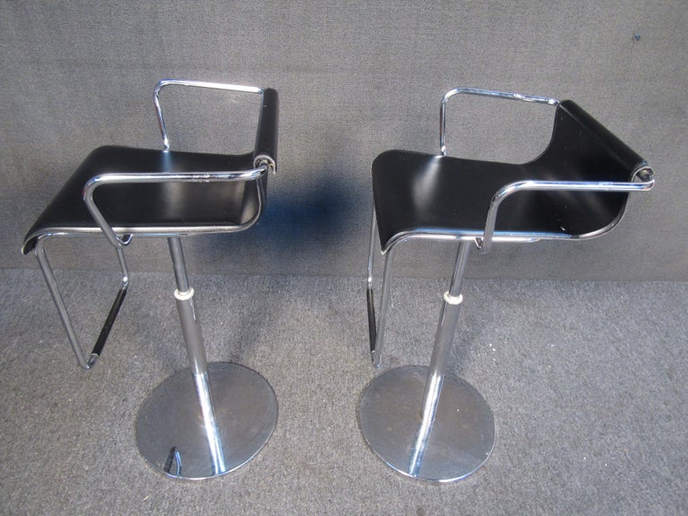 Vintage Pair of Italian Leather Bar Stools by Calligaris at 1stDibs