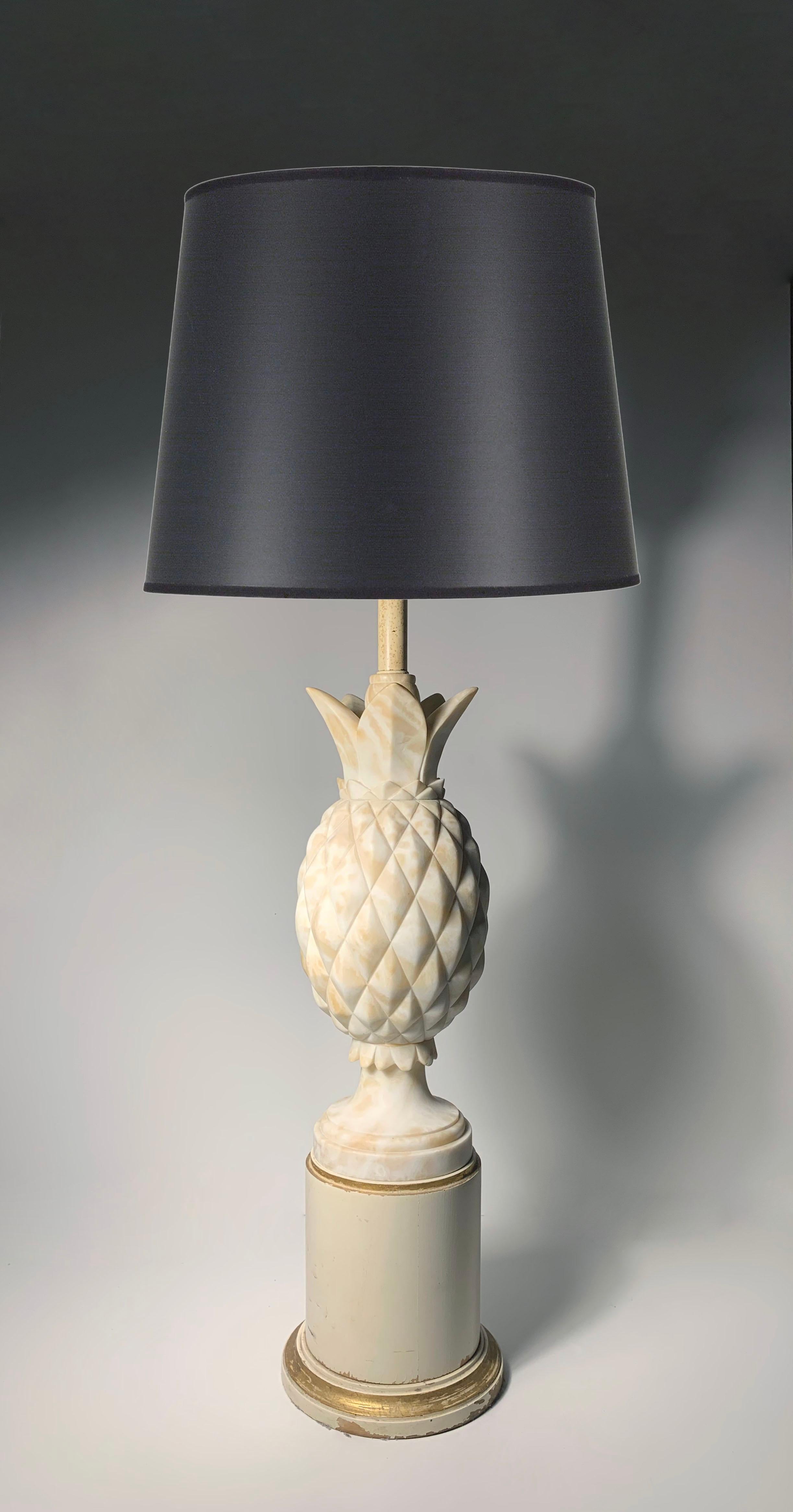 20th Century Vintage Pair of Italian Marble / Alabaster Pineapple Lamps For Sale