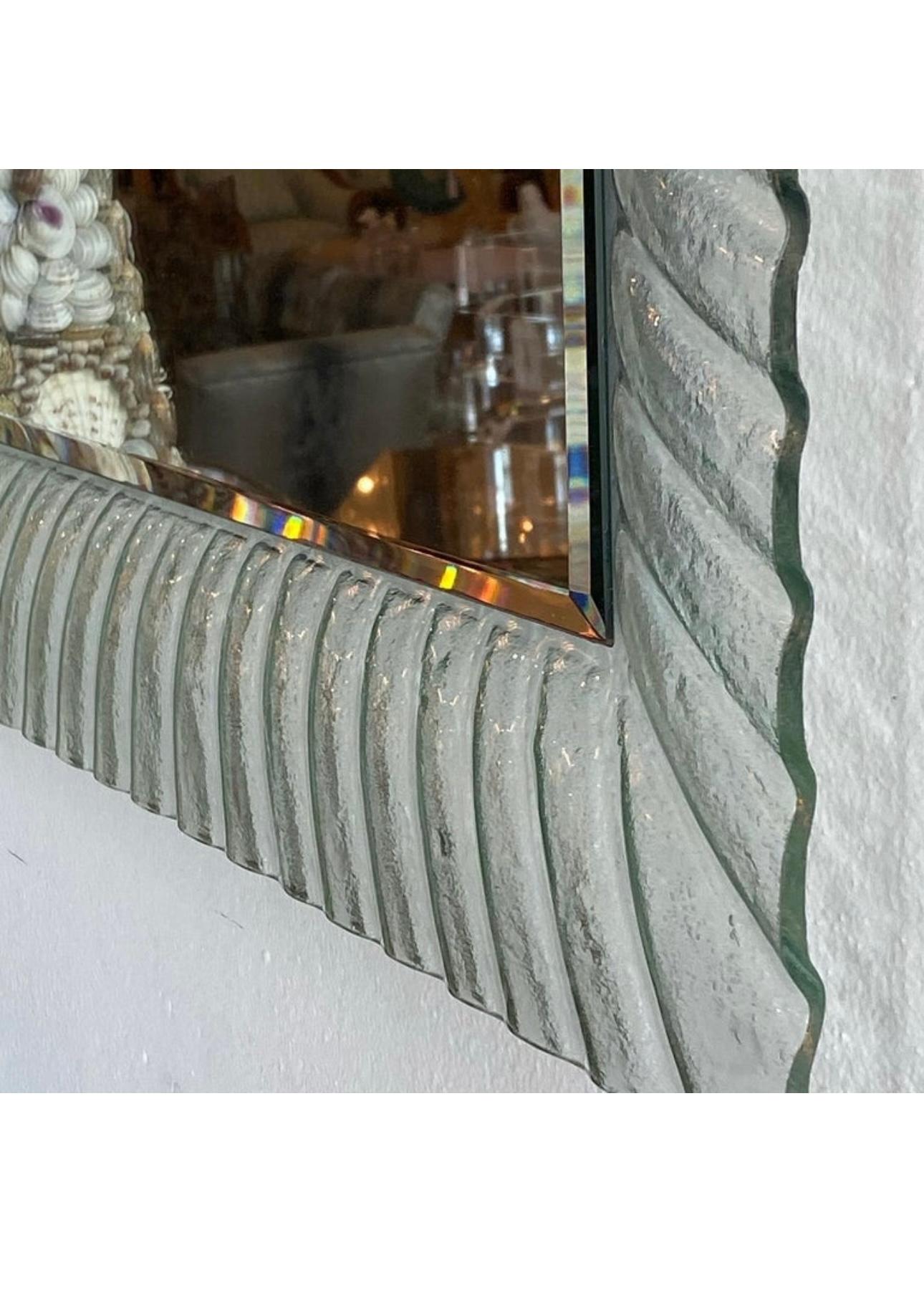 Vintage Pair of Italian Murano Wavy Ruffle Scalloped Glass Wall Mirrors  4