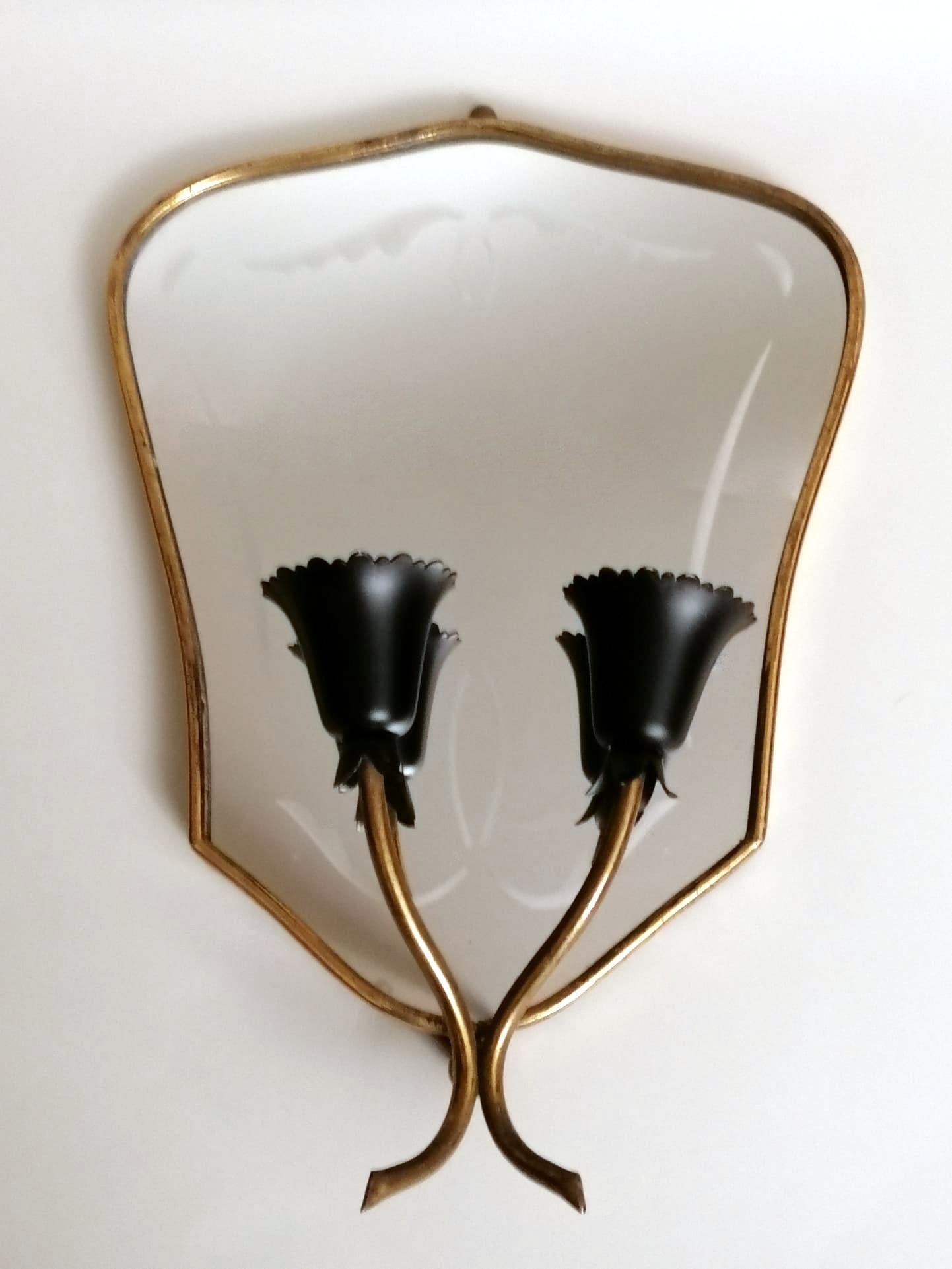 20th Century Vintage Pair of Italian Wall Sconces with Grindstone Decorated Mirror