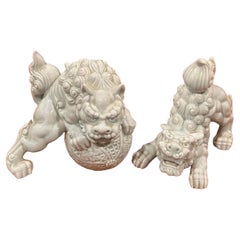 Vintage Pair of Japanese Porcelain Foo Dog / Lion Sculptures / Bookends