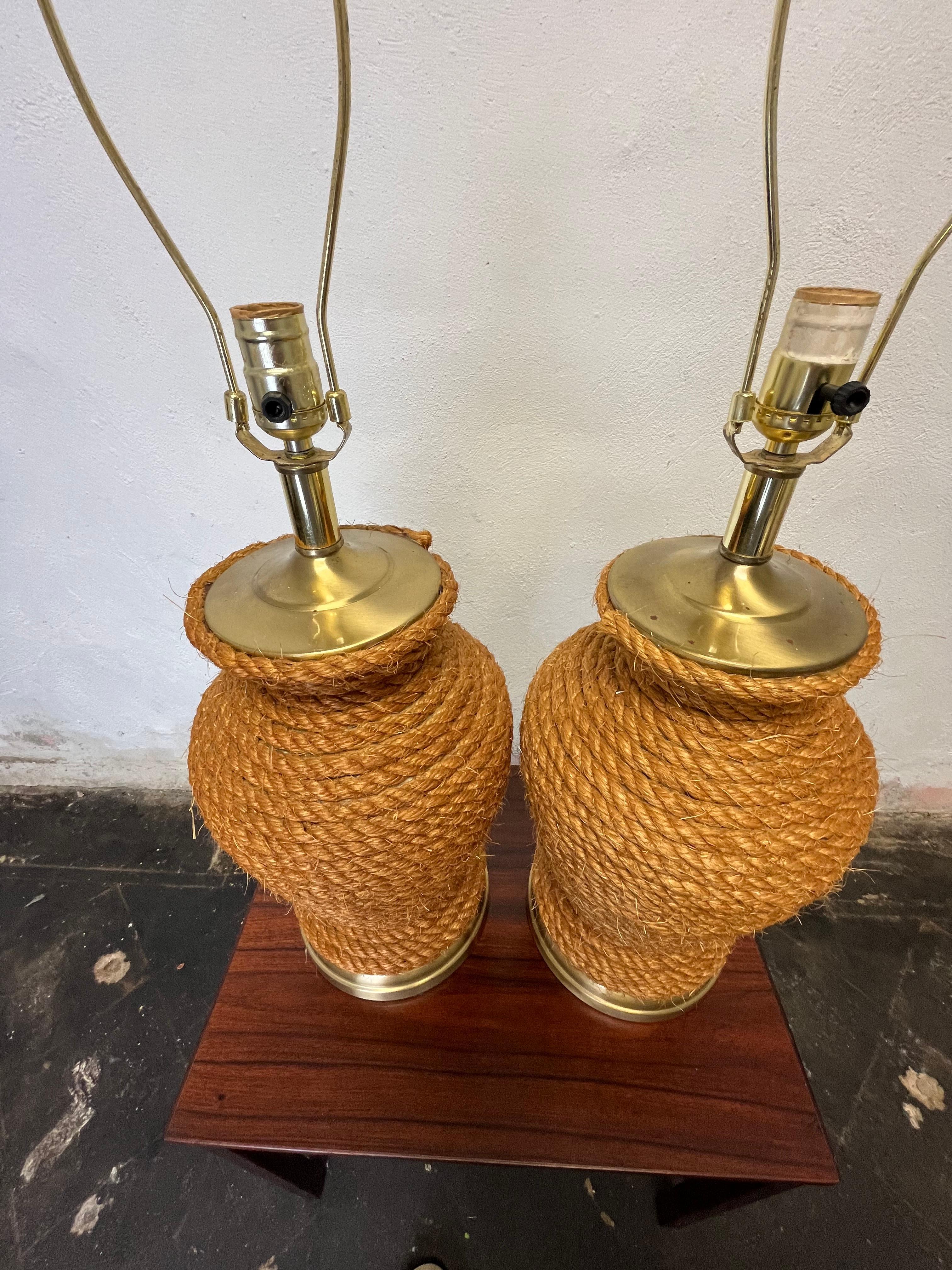 Americano Coppia di lampade vintage in corda di iuta in vendita