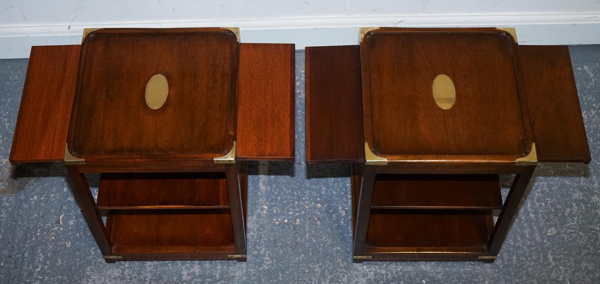 Brass VINTAGE PAIR OF KENNEDY LONDON MILITARY CAMPAIGN BRASS SIDE END WiNE TABLES For Sale