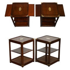 VINTAGE PAIR OF KENNEDY LONDON MILITARY CAMPAIGN BRASS SIDE END WiNE TABLES
