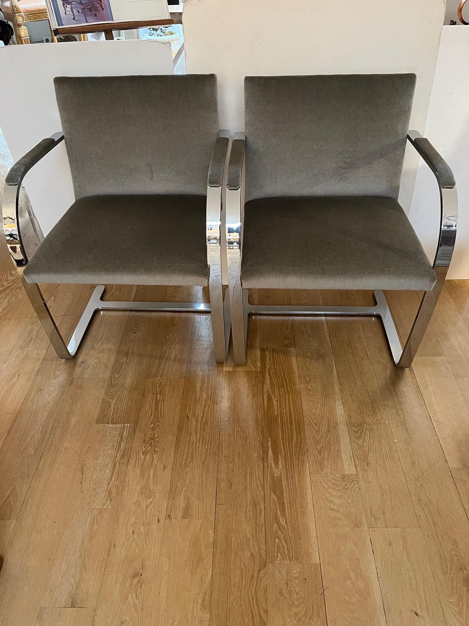 Vintage Pair of Knoll Brno Flat Bar Chairs by Ludwig Mies Van Der Rohe  For Sale 3