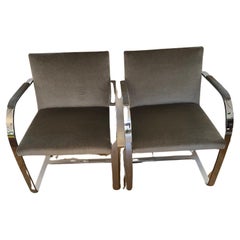 Coppia di sedie da bar piatte Knoll Brno di Ludwig Mies van der Rohe