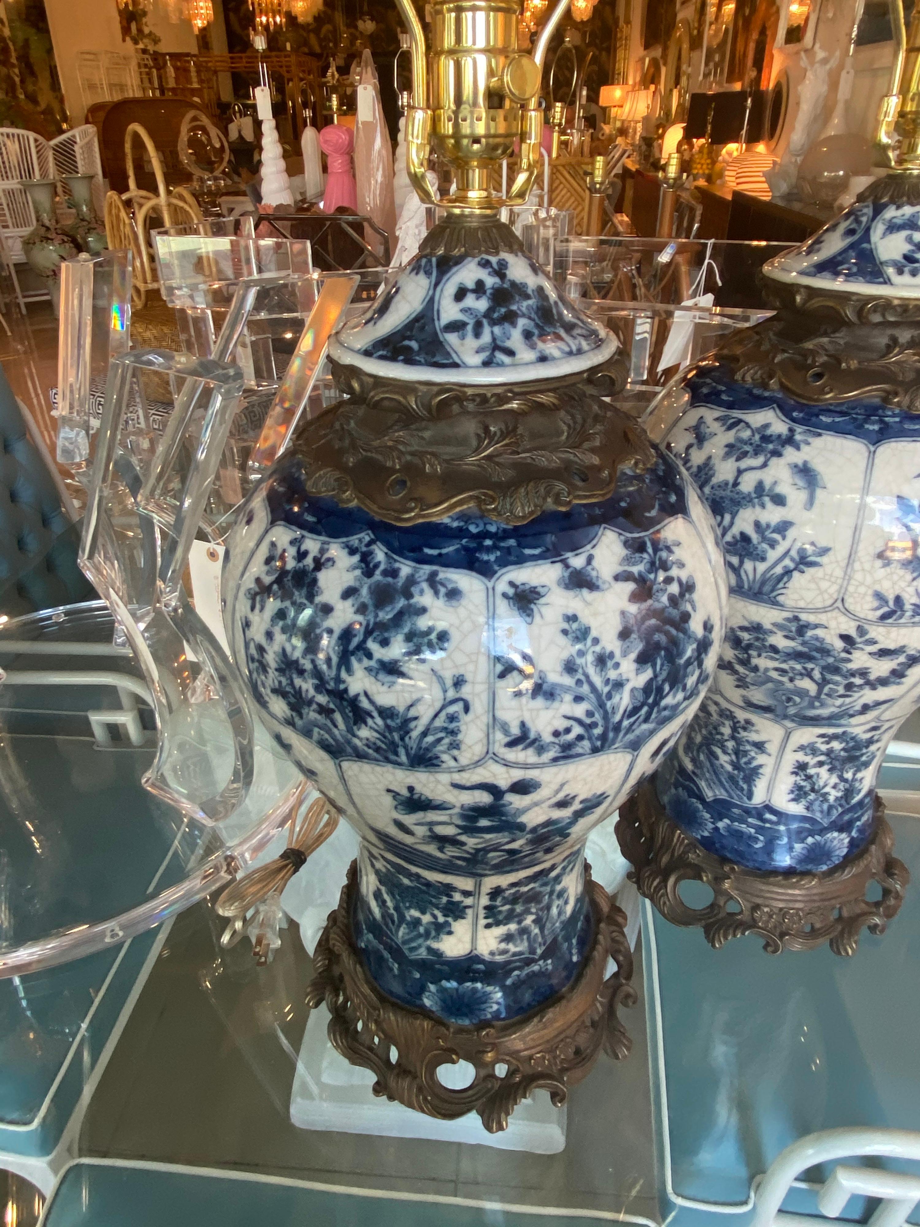 Chinoiserie Vintage Pair of Large Blue & White Porcelain Ginger Jar Table Lamps Newly Wired For Sale