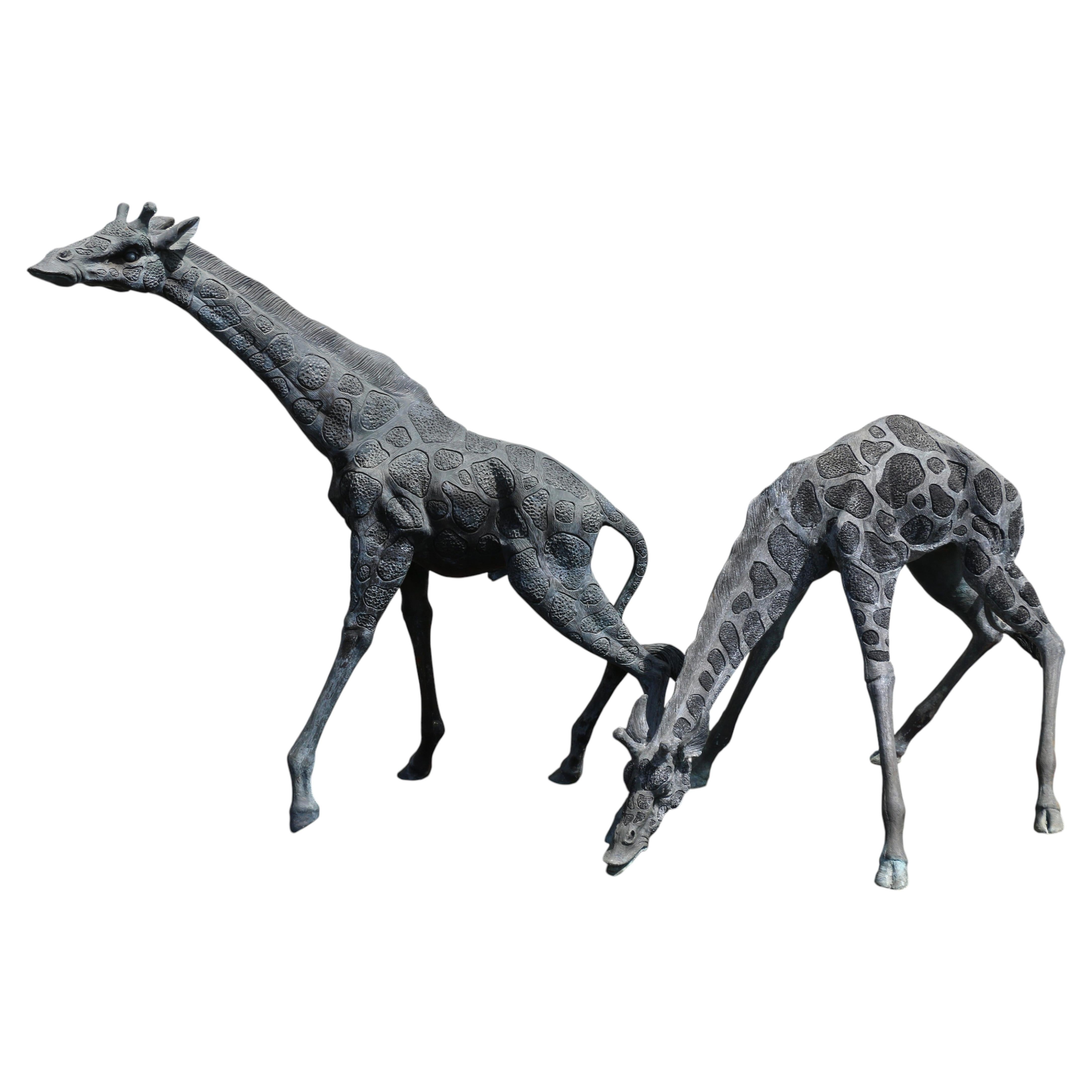 Vintage Paire de Grandes Sculptures de Jardin Girafe en Bronze - Yard Art d'extérieur en vente