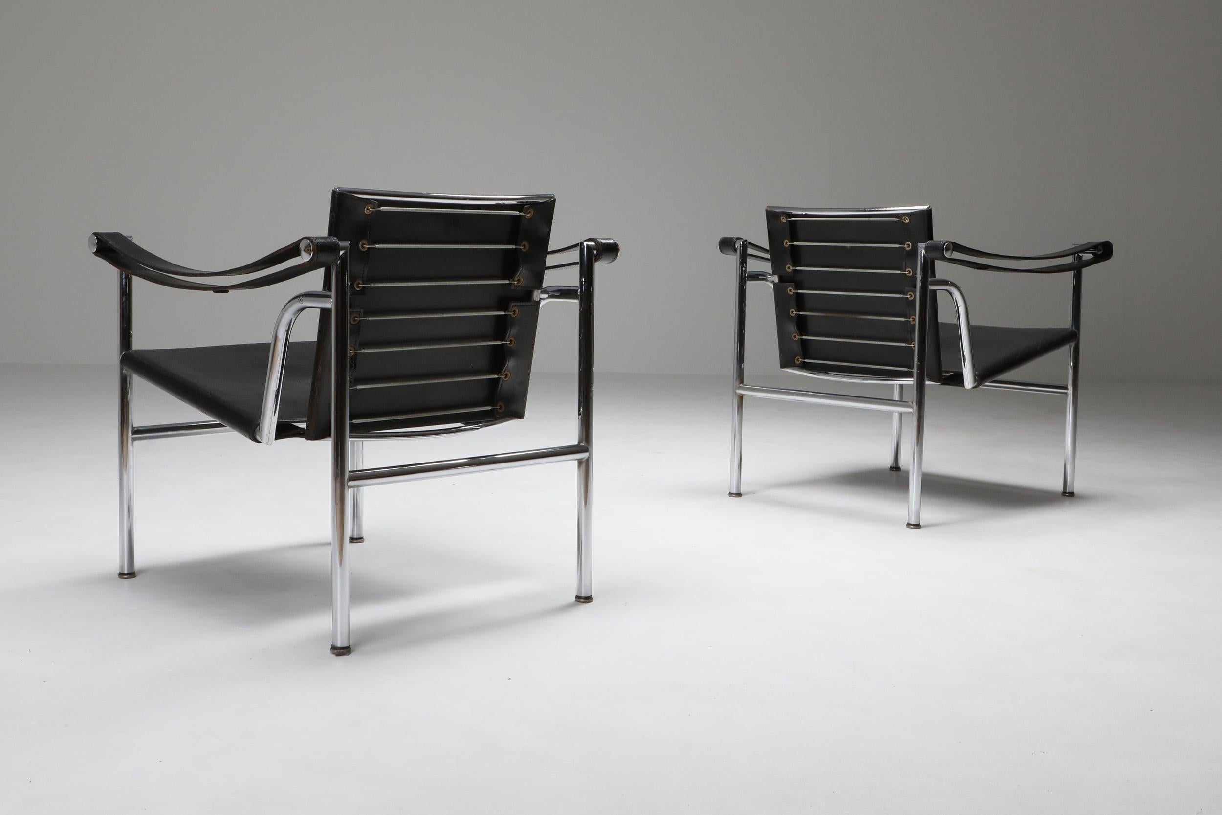 Mid-Century Modern Vintage Pair of LC2 Le Corbusier, Pierre Jeanneret, Charlotte Perriand