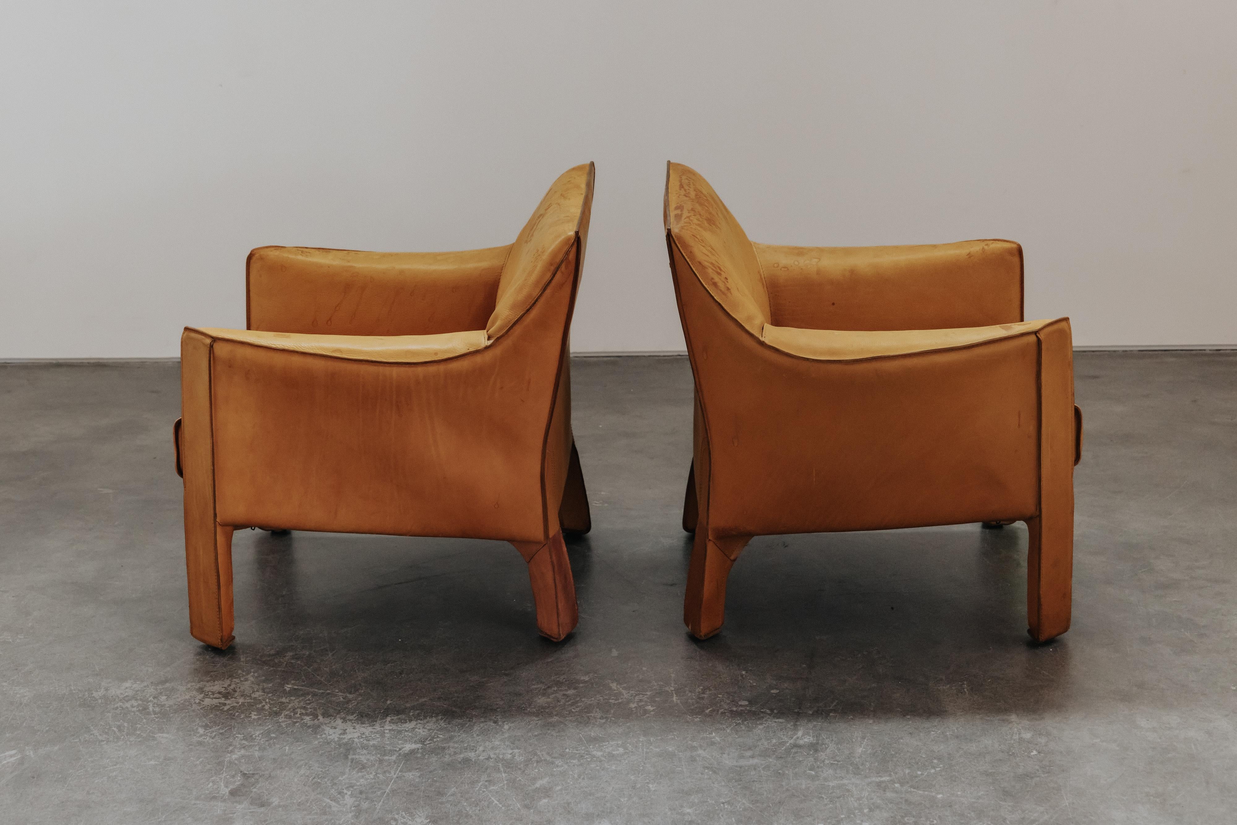 Vintage Pair of Leather Cab Armchairs by Mario Bellini for Cassina, Circa 1970 2