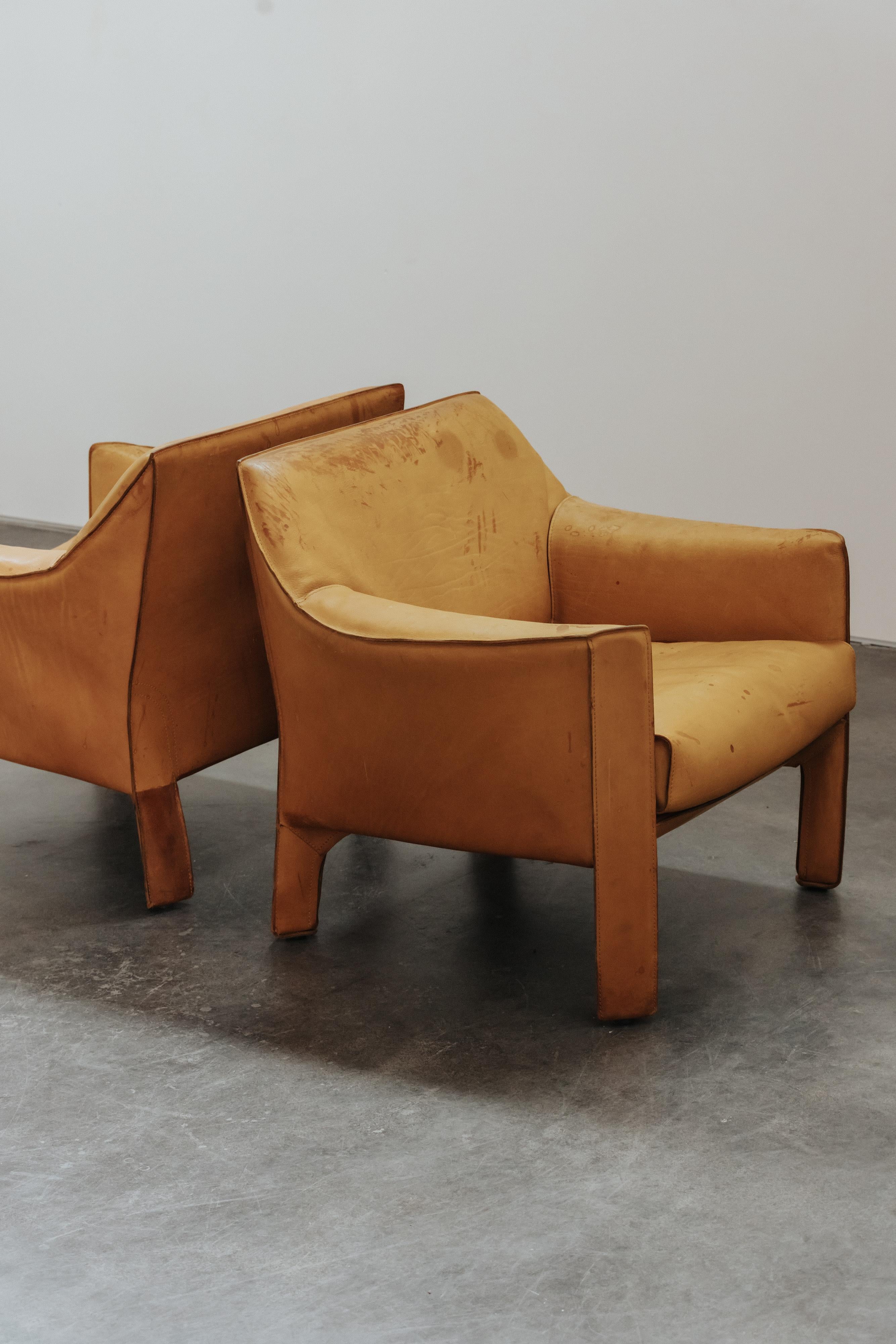 Vintage Pair of Leather Cab Armchairs by Mario Bellini for Cassina, Circa 1970 3