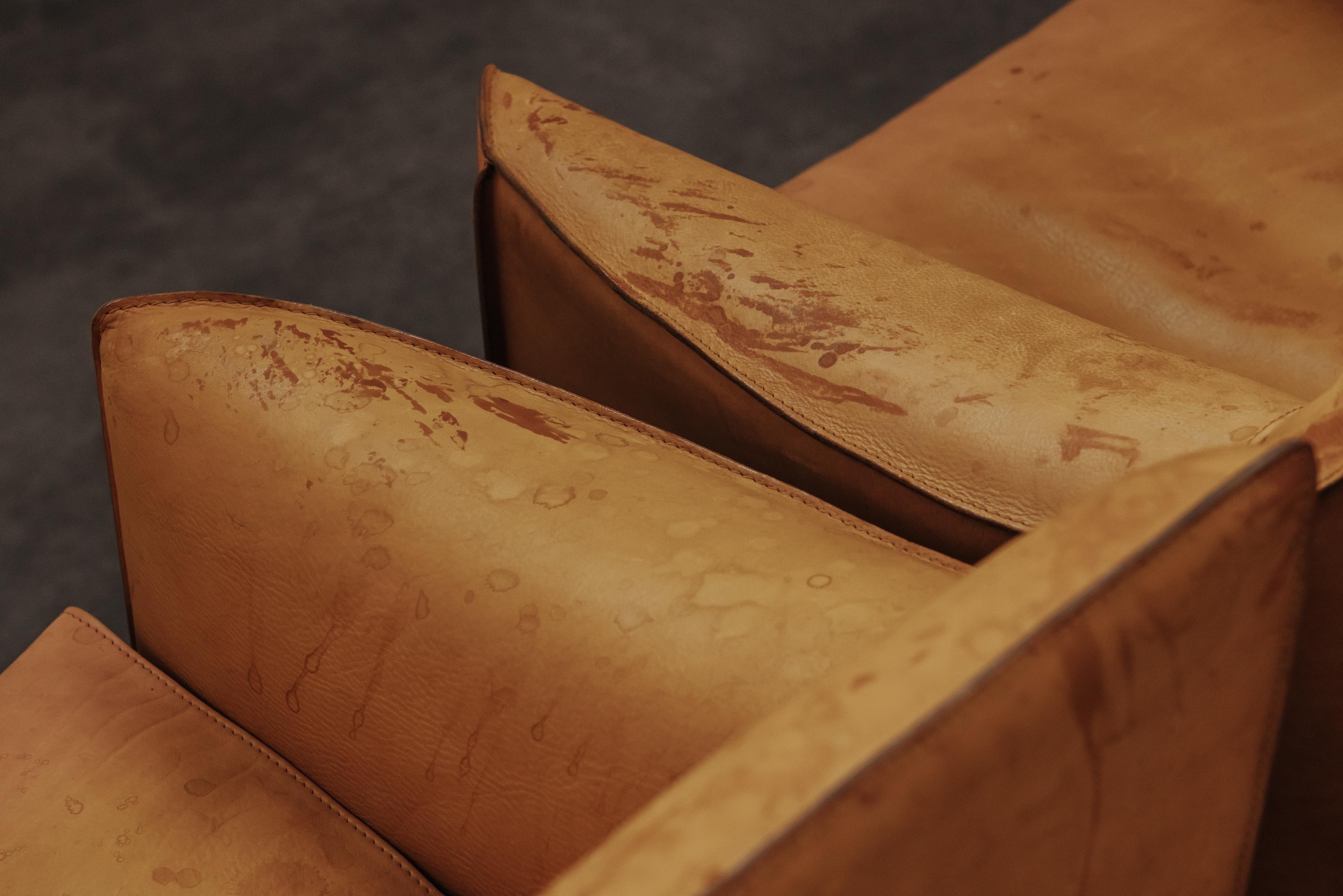 Vintage Pair of Leather Cab Armchairs by Mario Bellini for Cassina, Circa 1970 4