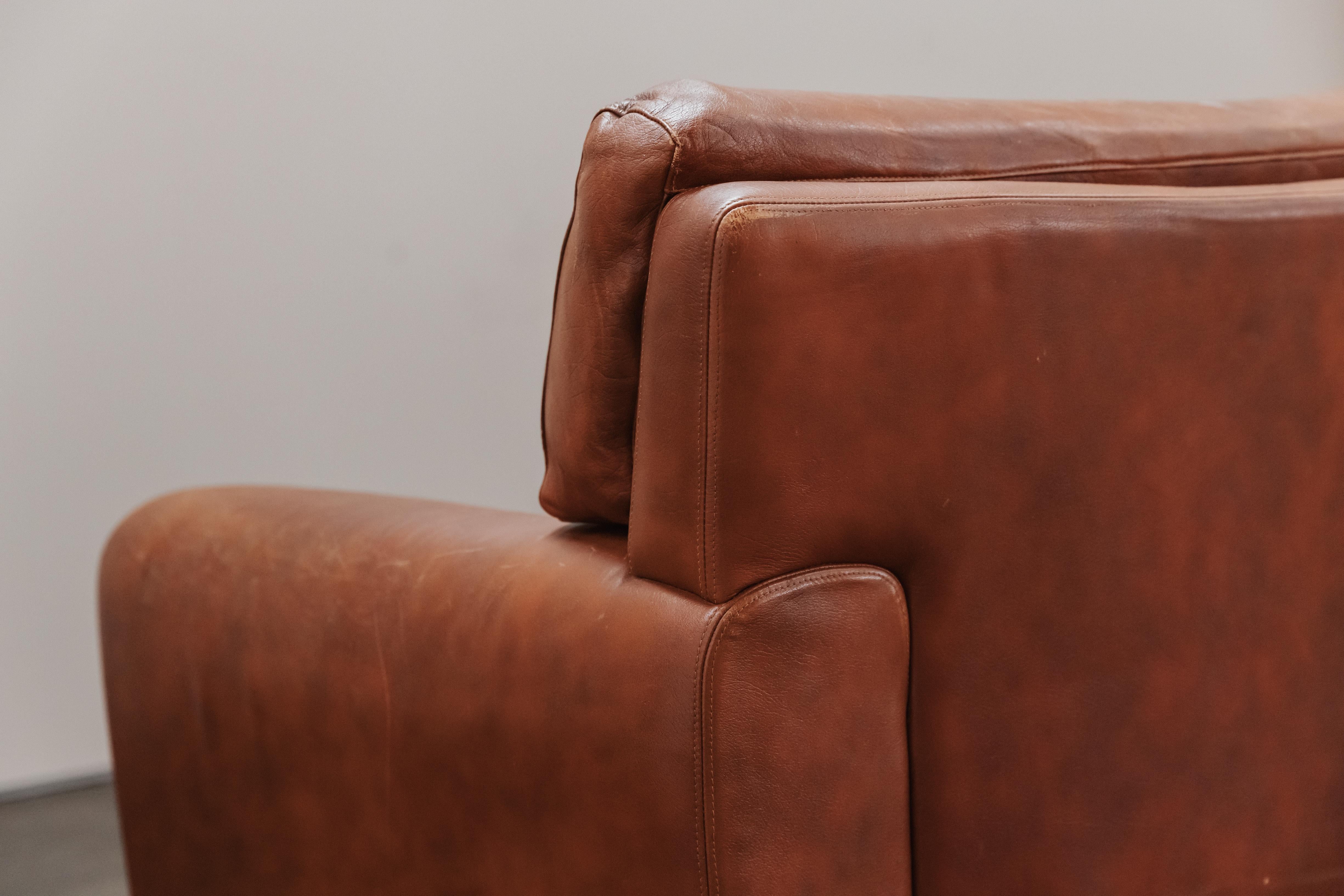 Vintage Pair Of Leather Lounge Chairs By OPE, From Sweden, Circa 1970 For Sale 4