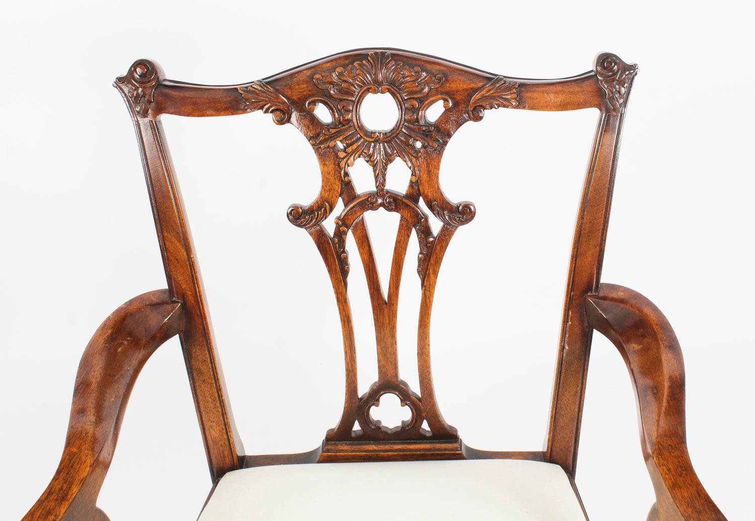 Vintage Pair of Mahogany Chippendale Revival Armchairs, Mid-20th Century 2