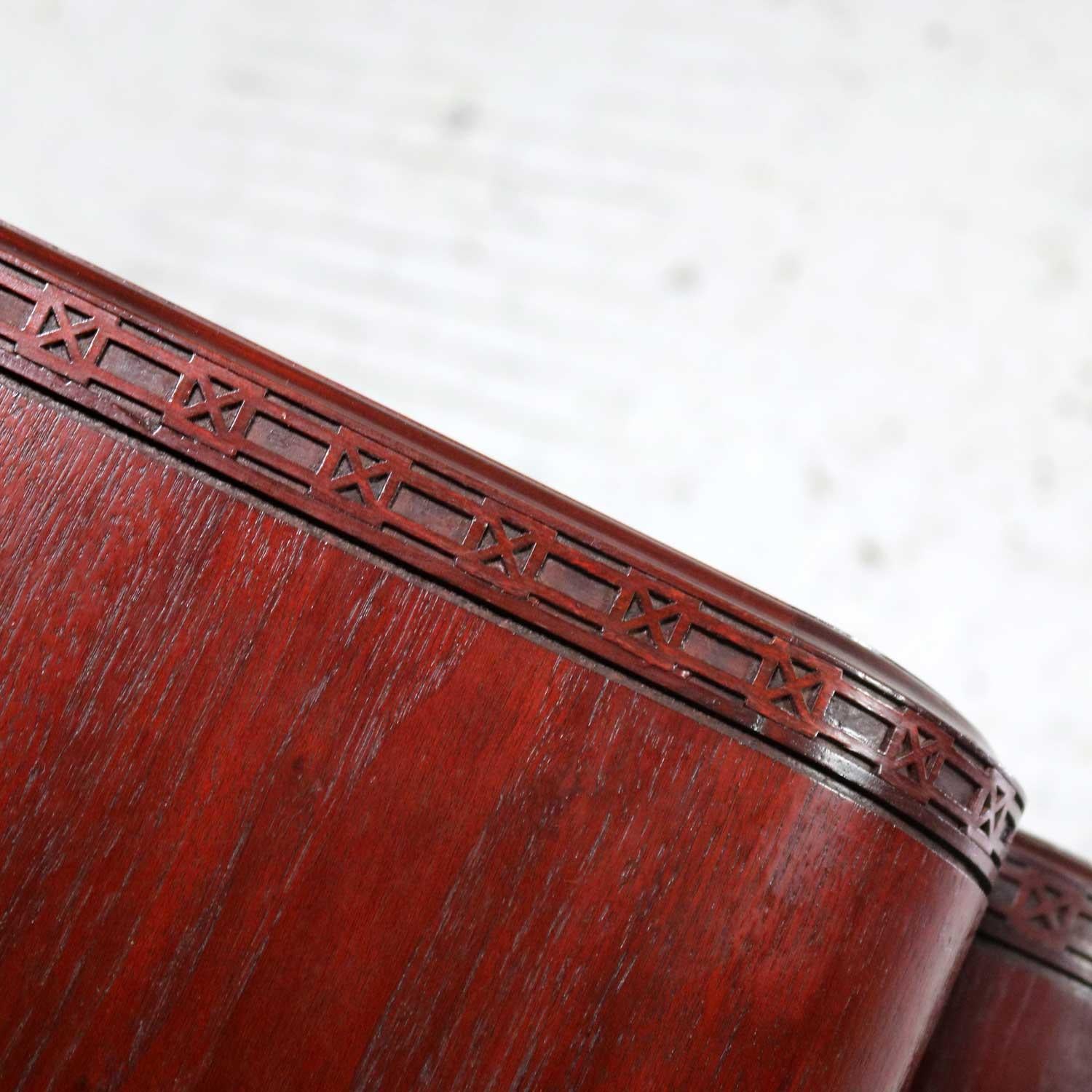 Vintage Pair of Mahogany Triangular End Tables or Pedestals 4