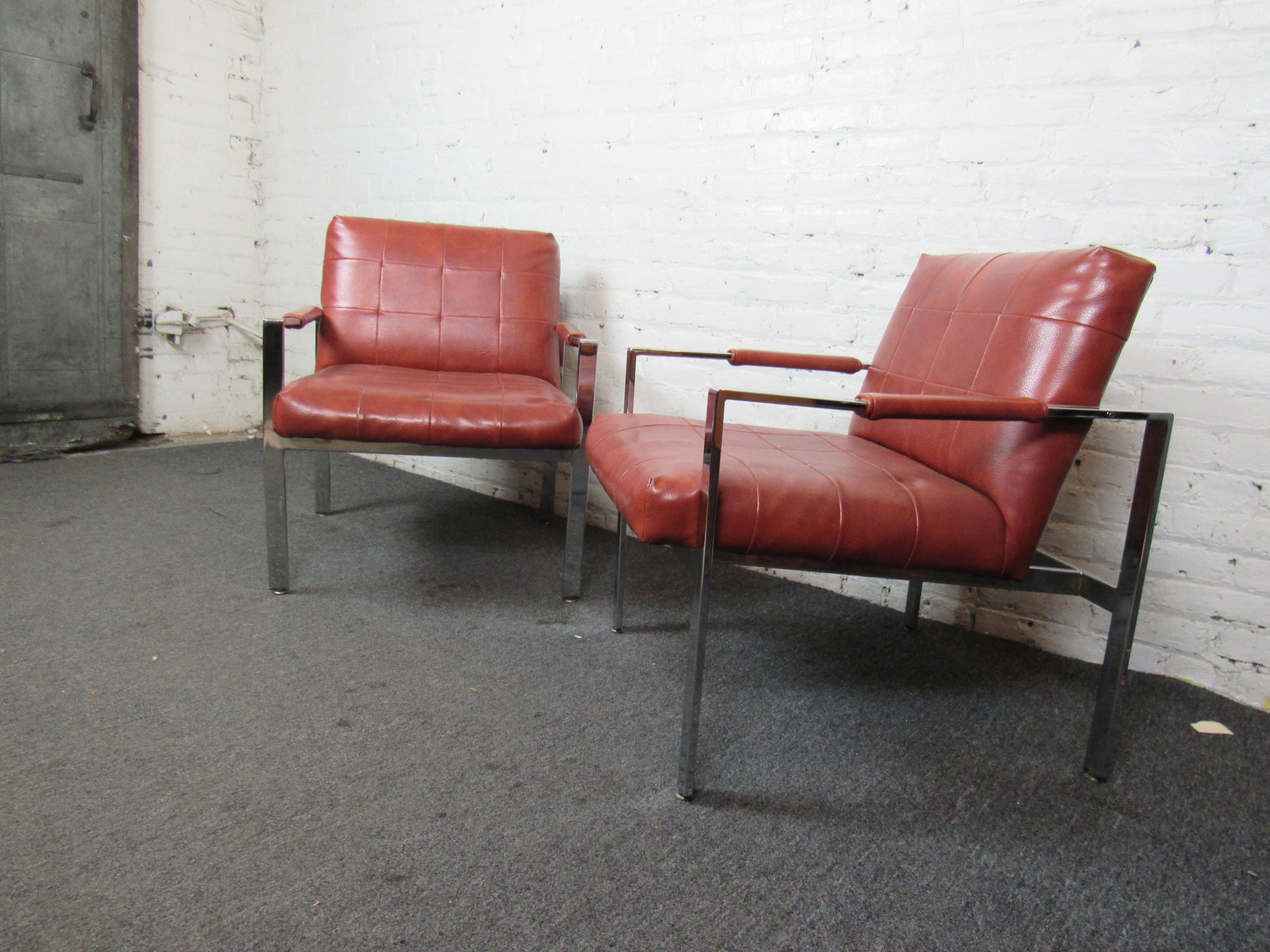Pair of Leather & Chrome Armchairs by Milo Baughman for Thayer Coggin For Sale 1