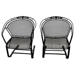 Pareja vintage de voladizos/resortes de exterior Salterini Curve Back de mediados de siglo B