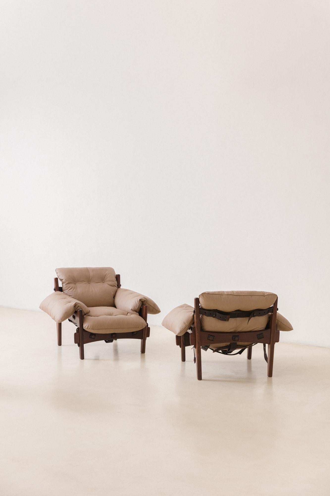 Mid-Century Modern Paire de fauteuils vintage en bois de rose Moleca de Sergio Rodrigues, 1962, Brésil en vente