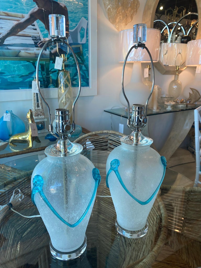 Vintage Pair of Murano Frosted Aqua Glass Lucite Table Lamps Newly Restored For Sale 3