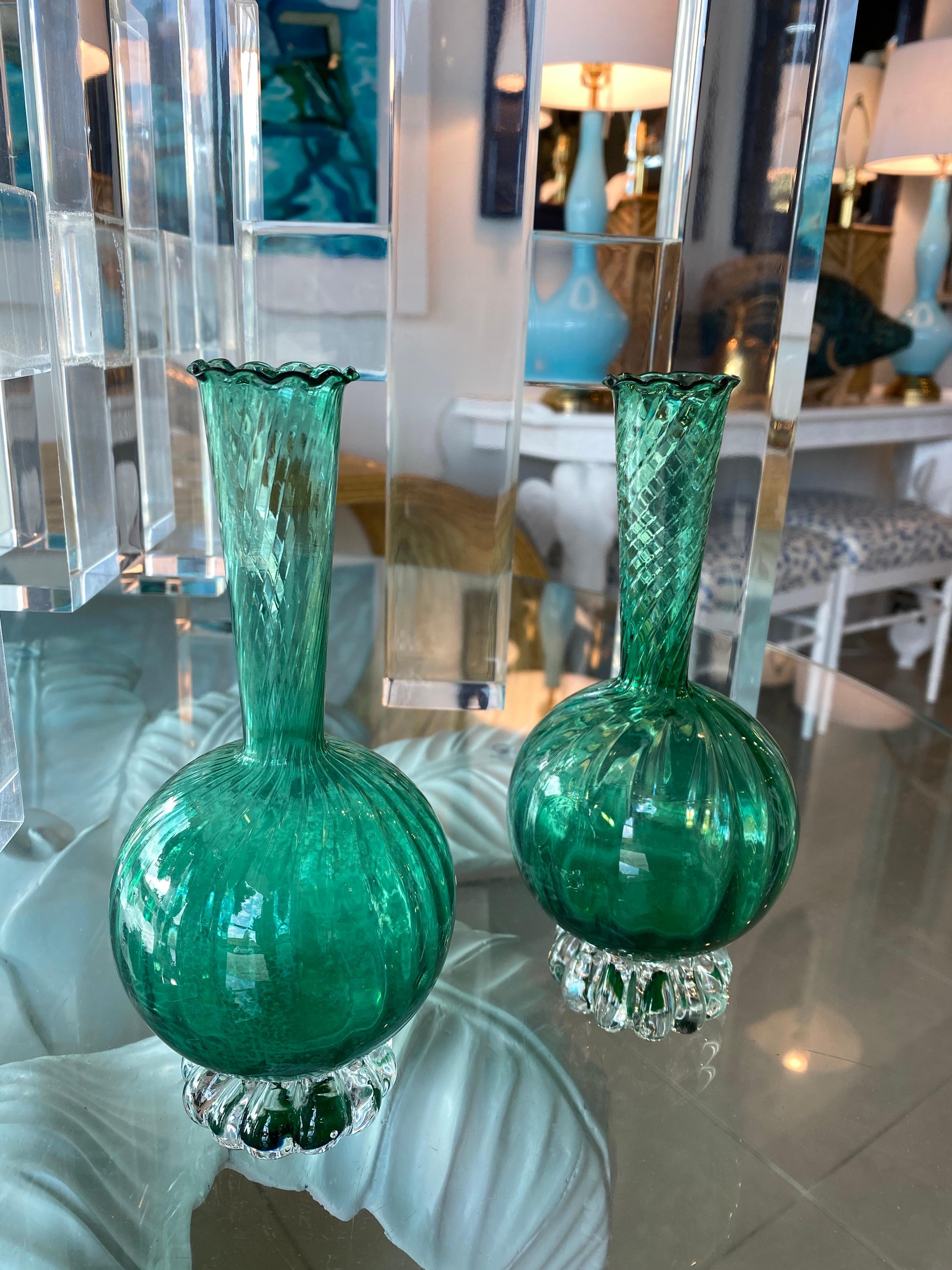 Vintage Pair of Murano Glass Emerald Green Bud Vases For Sale 2