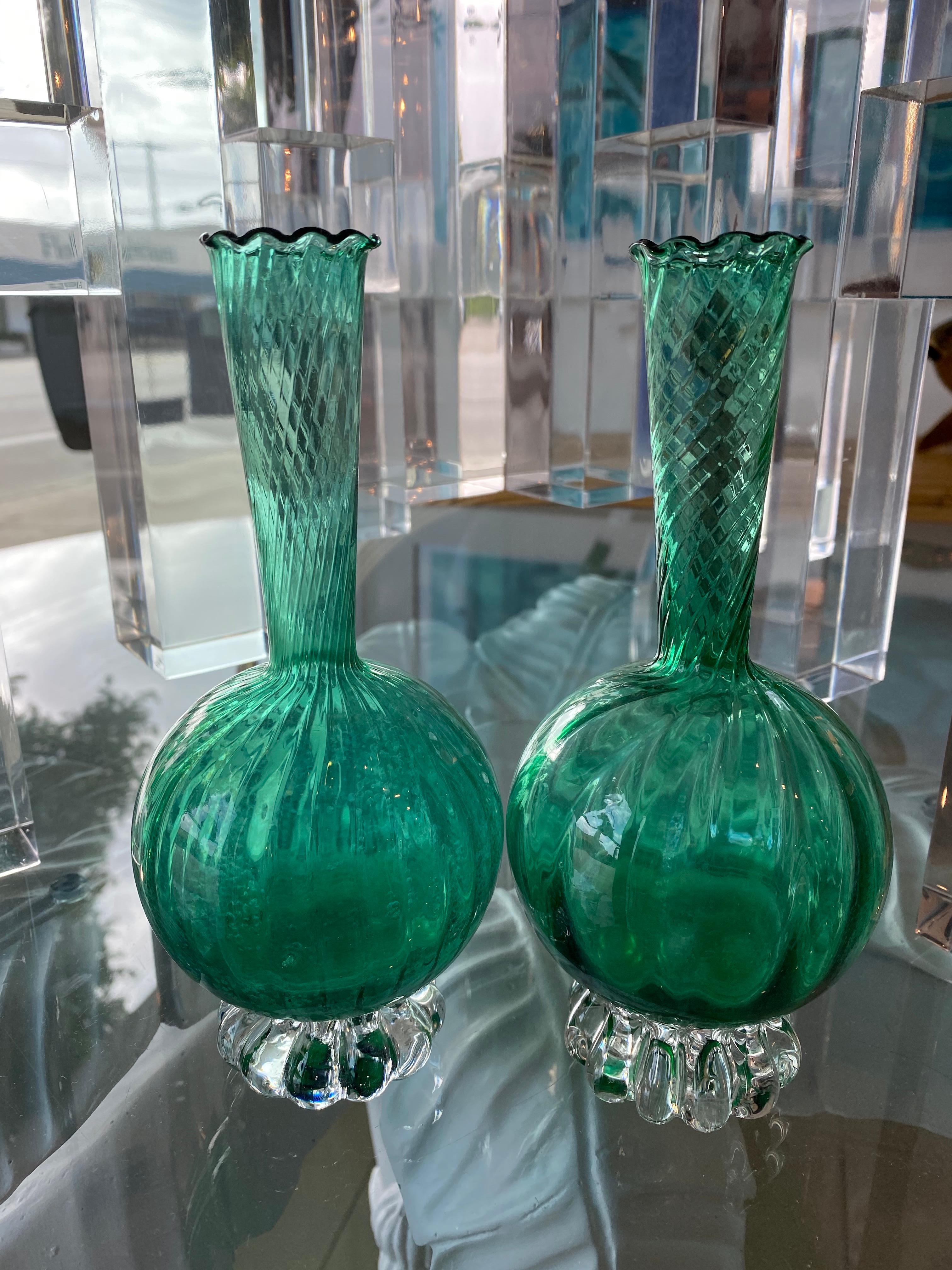 Italian Vintage Pair of Murano Glass Emerald Green Bud Vases For Sale