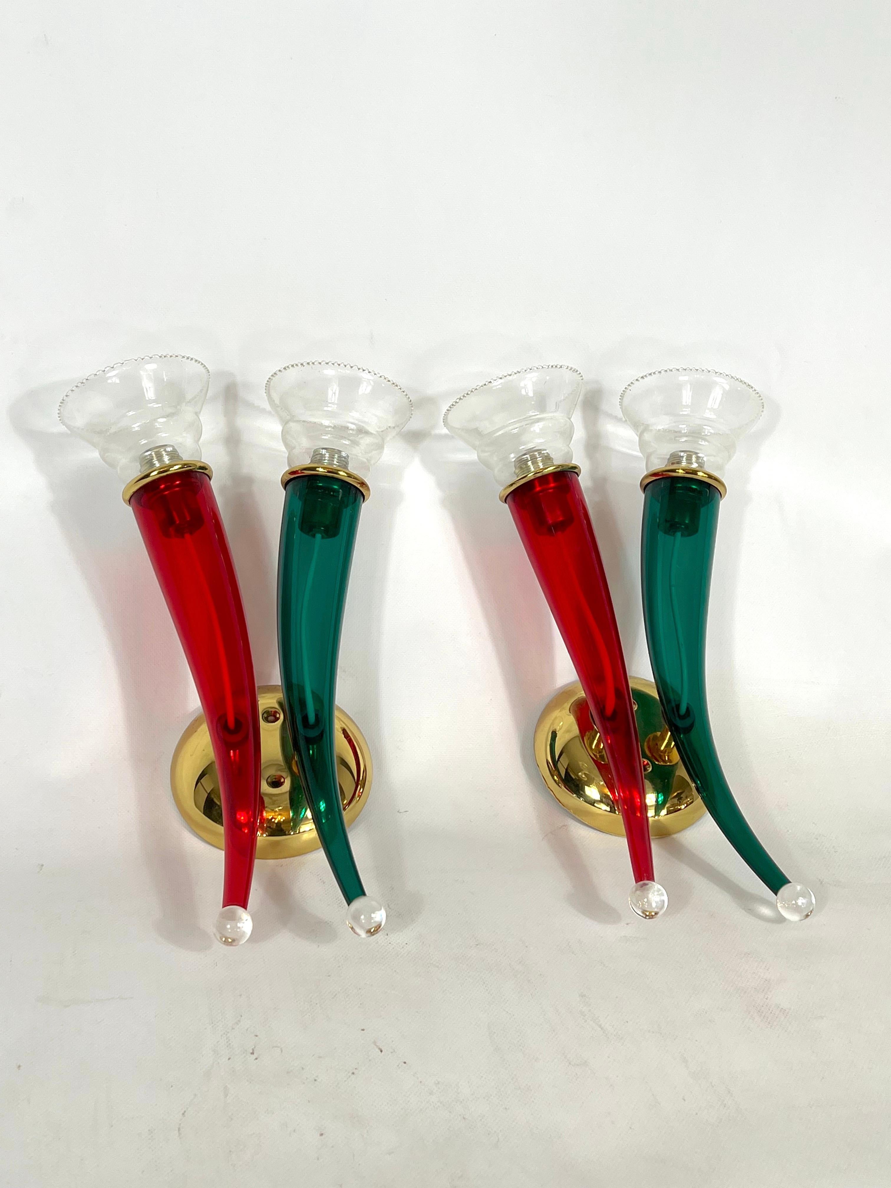 Mid-Century Modern Vintage Pair of Murano Glass Sconces Signed by VeArt, Italy, 1970s For Sale