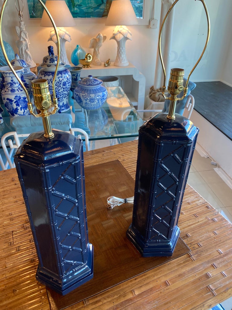 American Vintage Pair of Navy Blue & Brass Ceramic Faux Bamboo Table Lamps Newly Wired For Sale