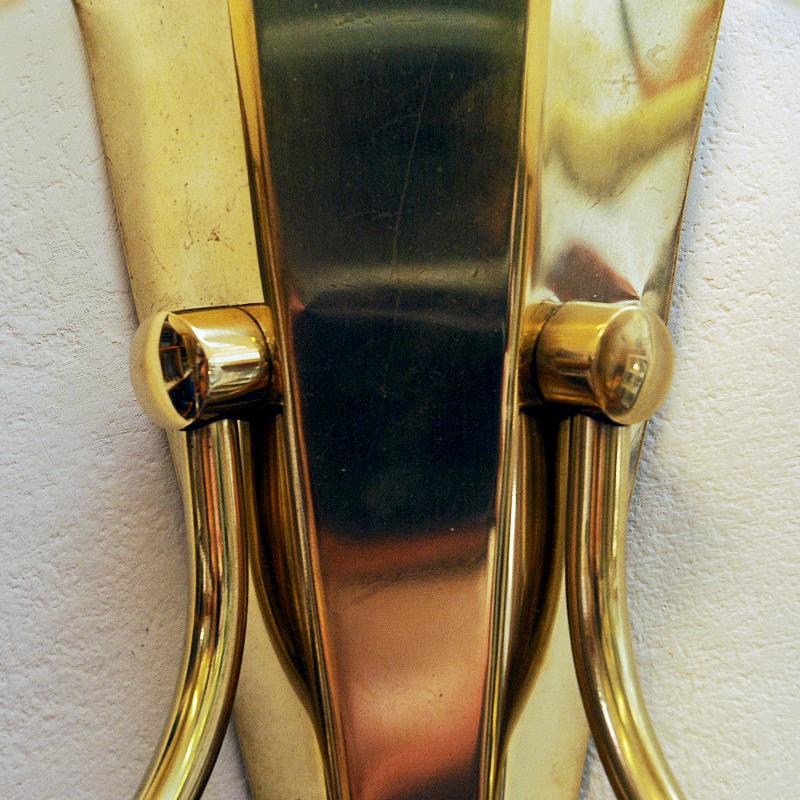 Vintage Pair of Norwegian Brass and Glass Wall Lamps by Br Sæther, 1940s For Sale 4