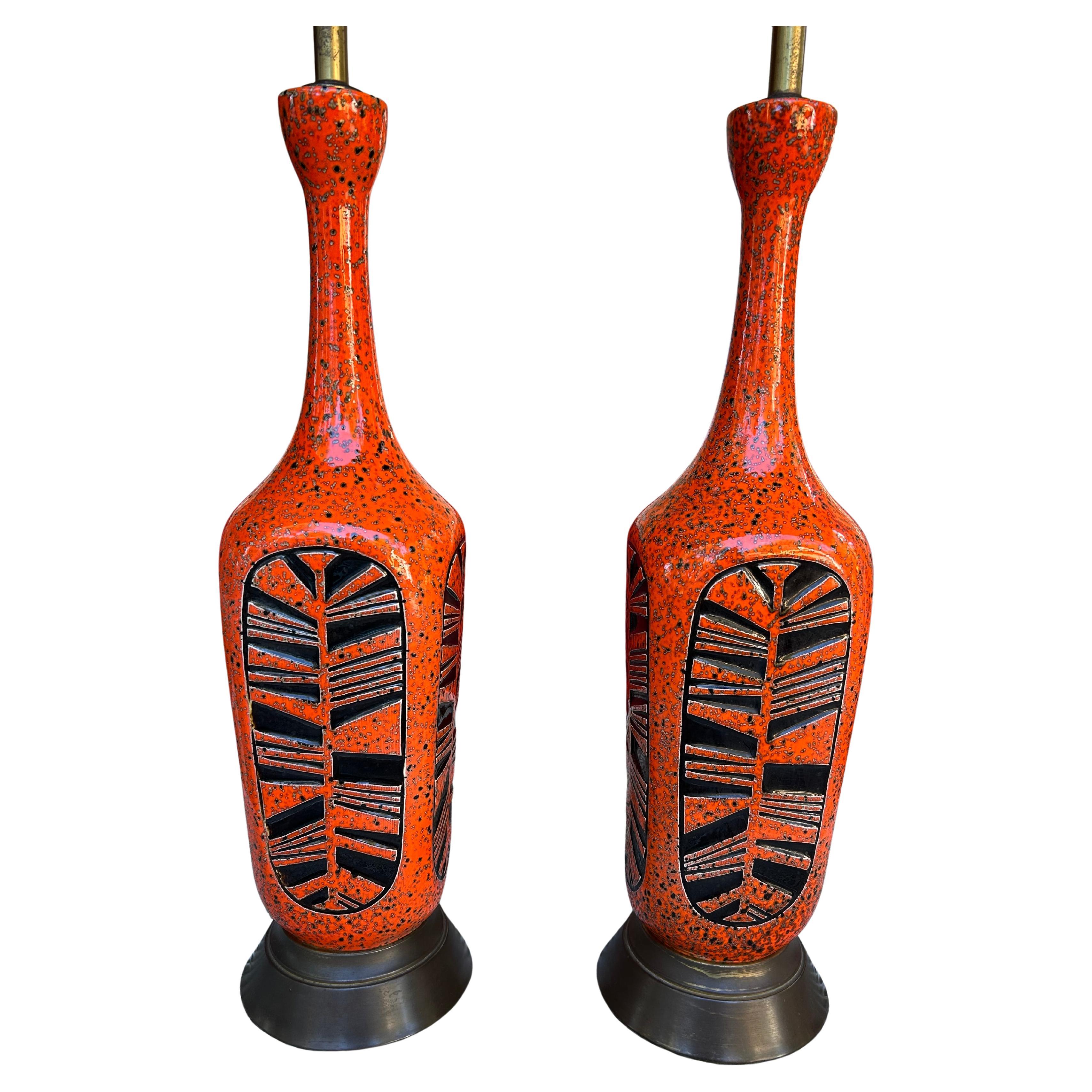 Vintage Pair of Orange Textured Keramik Tischlampen Mitte des Jahrhunderts Modern im Angebot