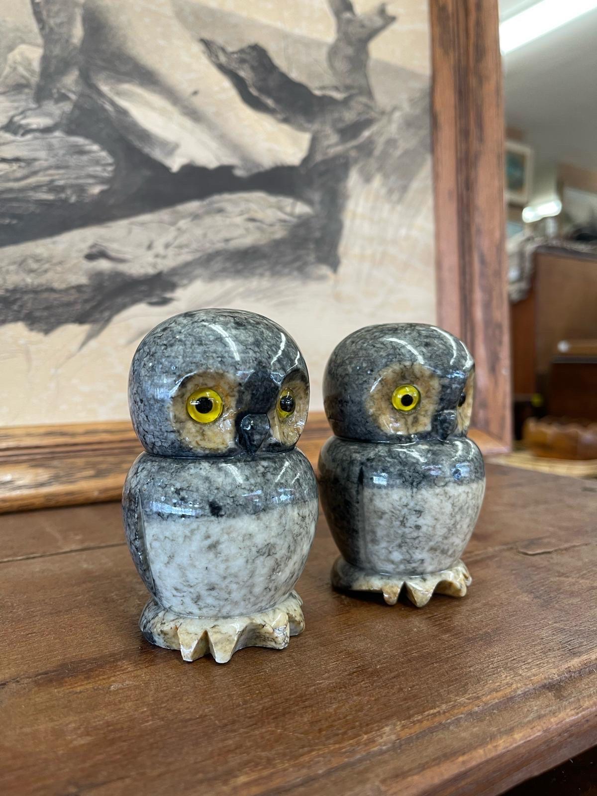 Grey Owl Figurine with Yellow Eyes. Stone, alabaster or Similar Material. Similar Figurines Available . Vintage Condition Consistent with Age as Pictured.

Dimensions. 2 1/2 Diameter ; 4 H