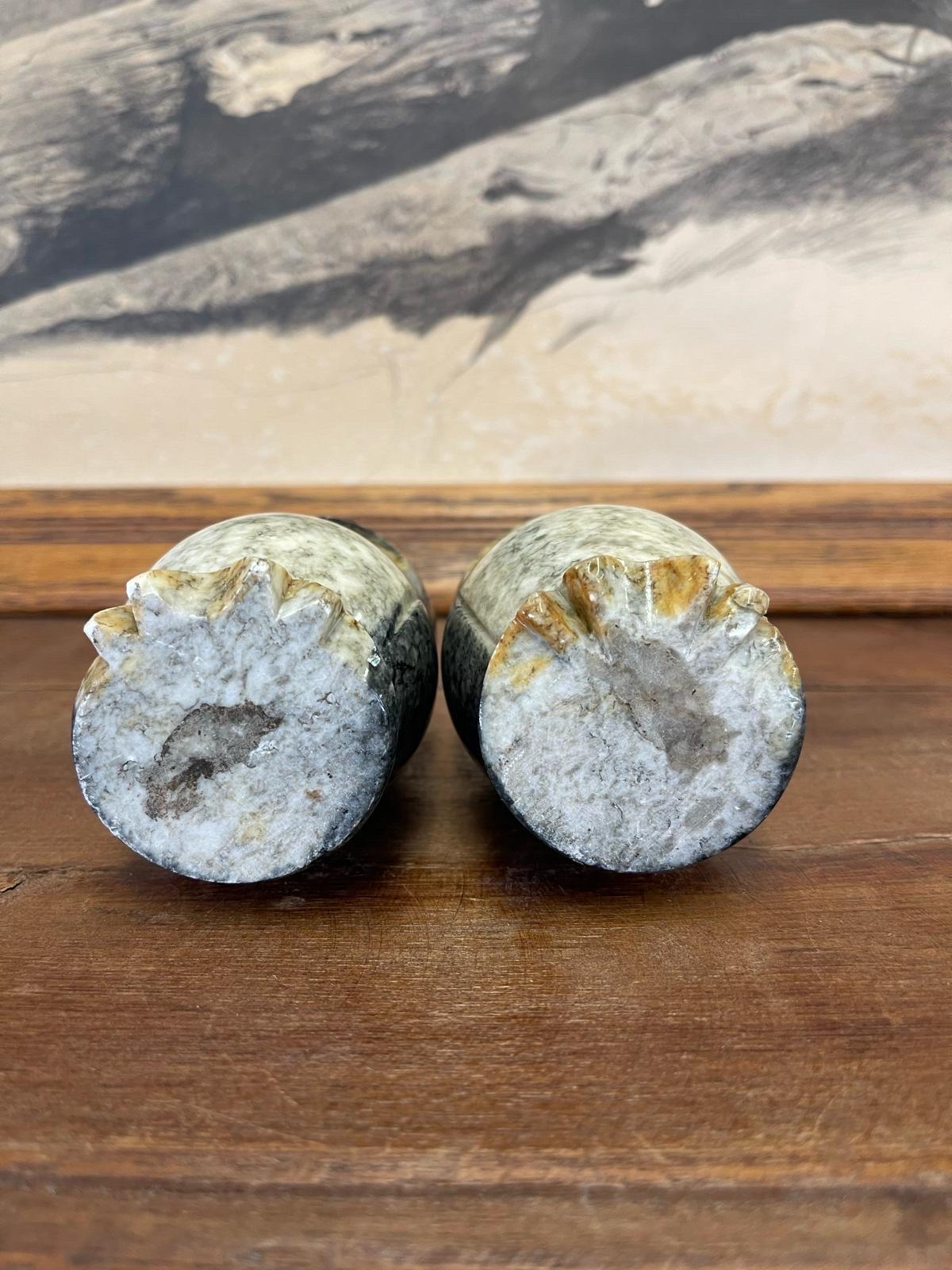 Vintage Pair of Owl Figurines. Likely Italian Alabaster. In Good Condition In Seattle, WA