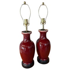 Vintage Pair of Oxblood Red Flambe Chinoiserie Tischlampen Newly Wired