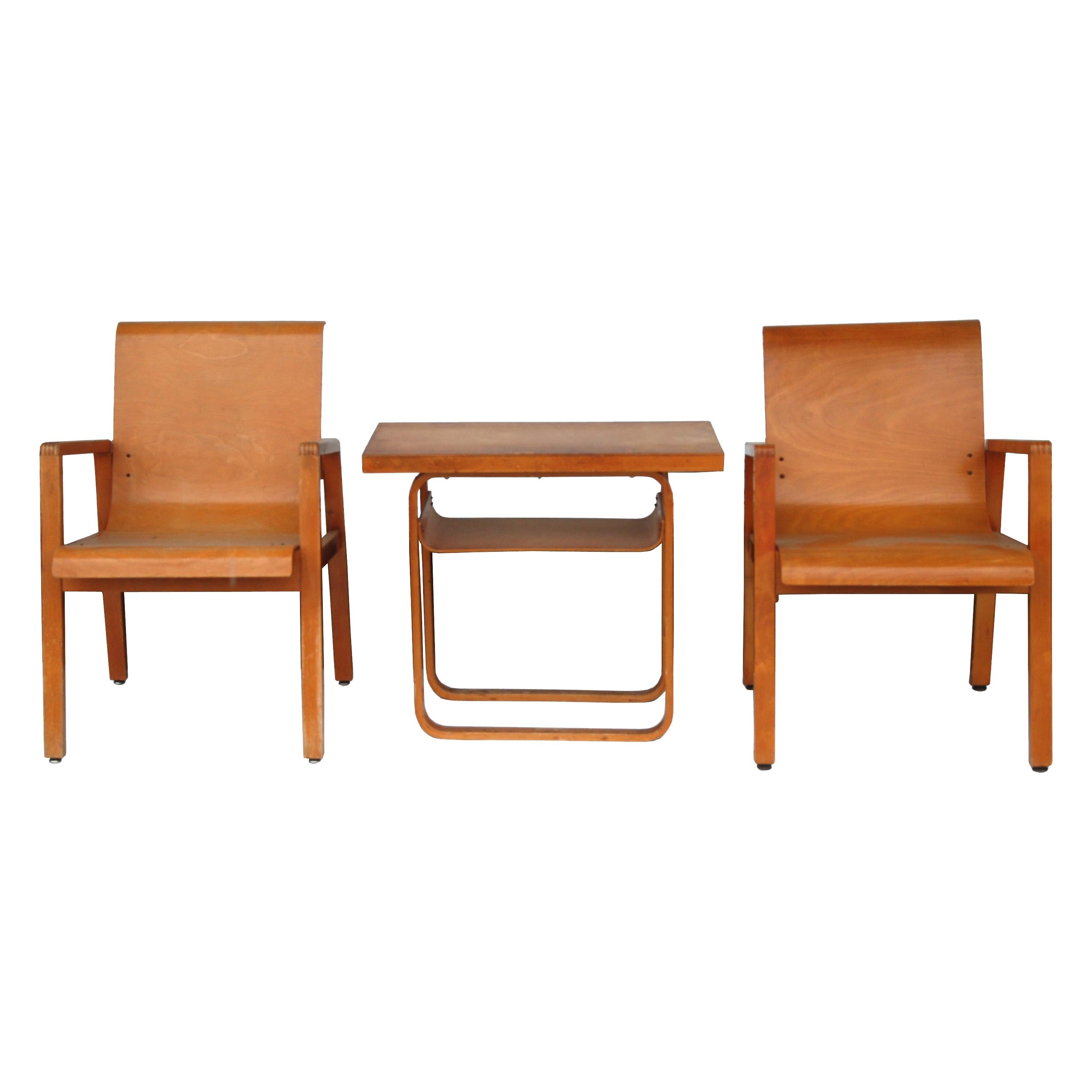 Vintage Pair of Paimio Hallway 403 Chairs and Side Table by Alvar Aalto