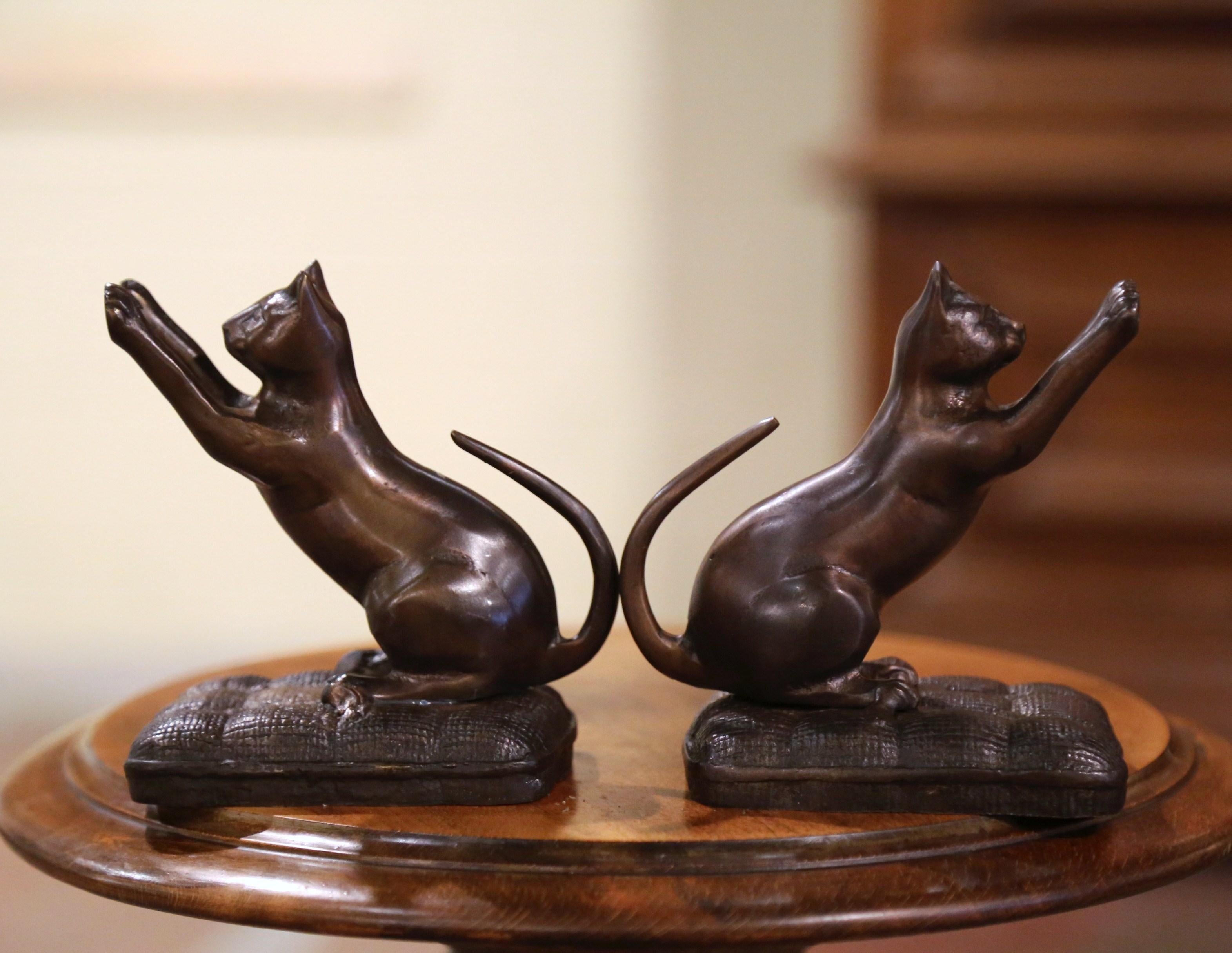 Vintage Pair of Patinated Bronze Cat Bookends  1