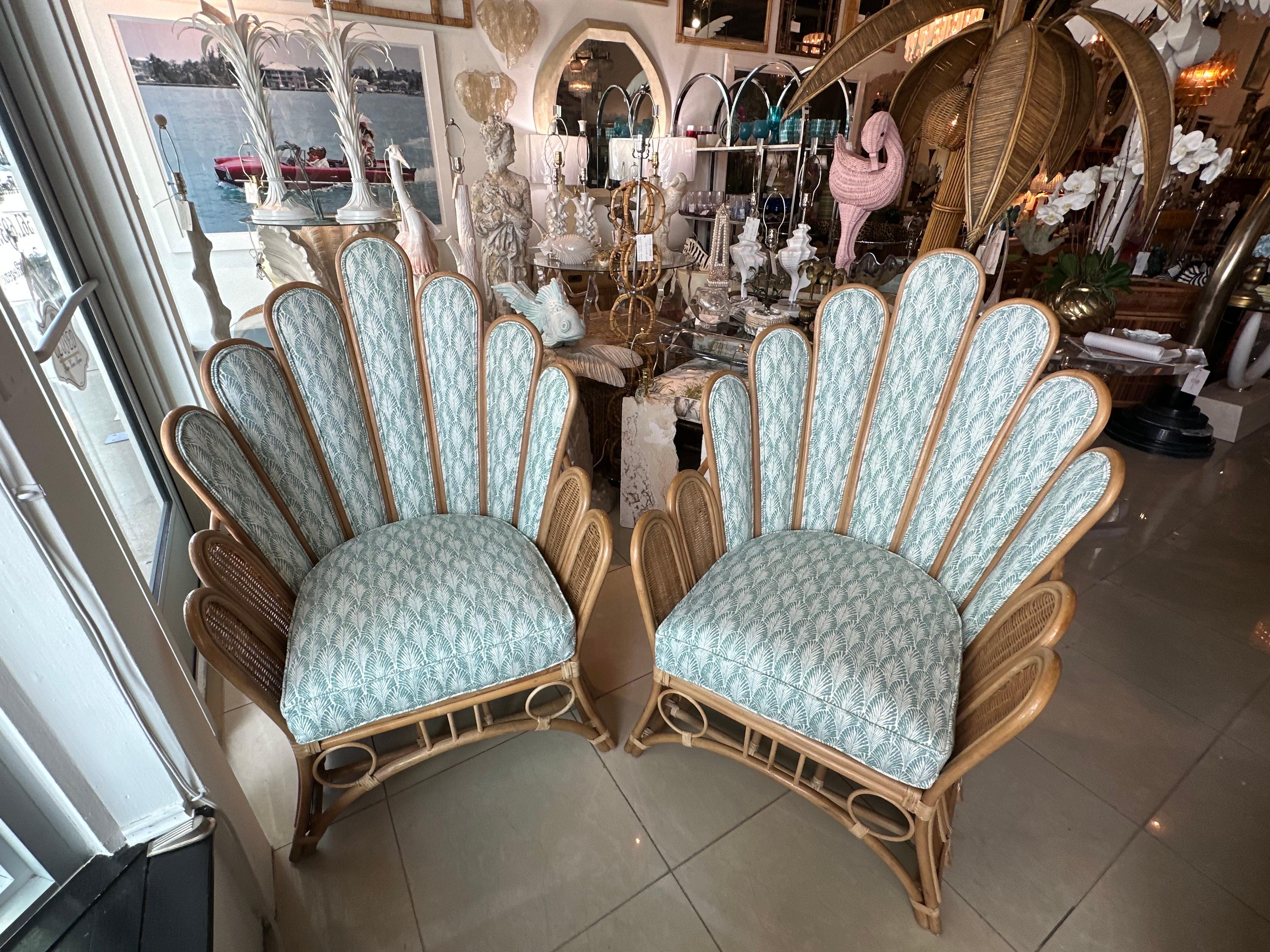 Vintage Pair of Peacock Fan Back Rattan Wicker Newly Upholstered Chairs In Good Condition In West Palm Beach, FL