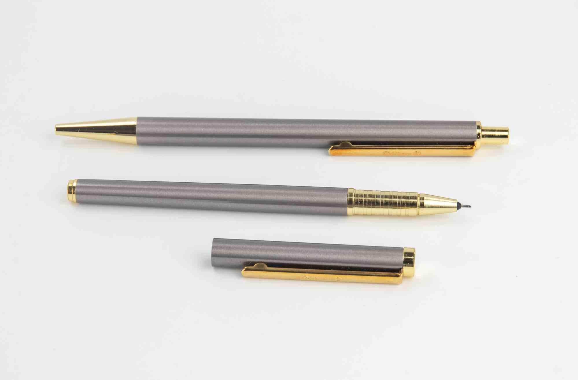 Pareja de plumas vintage de Pelikan, años 90 finales del siglo XX en venta