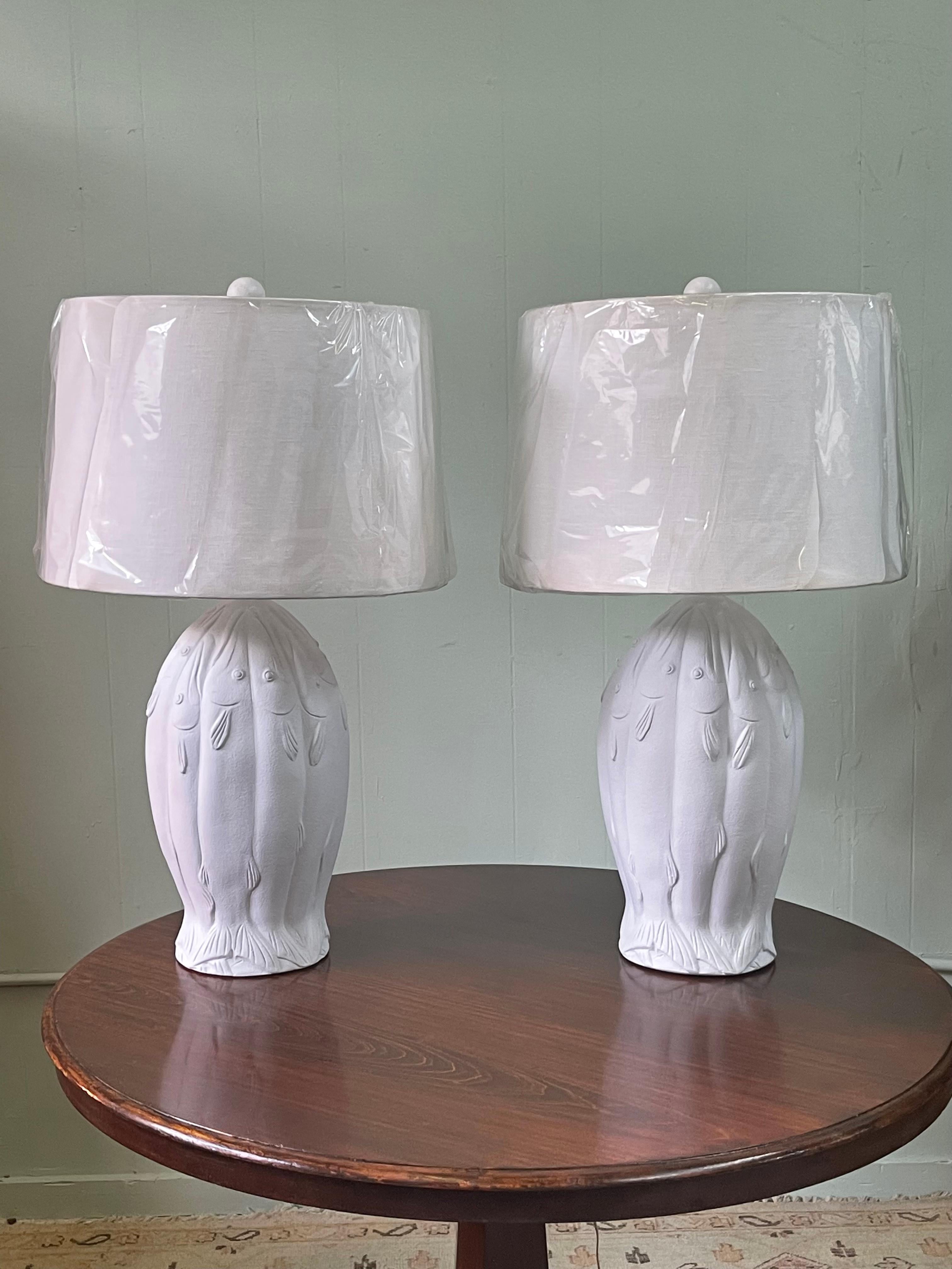 Vintage Pair of Plaster Fish Lamps 7